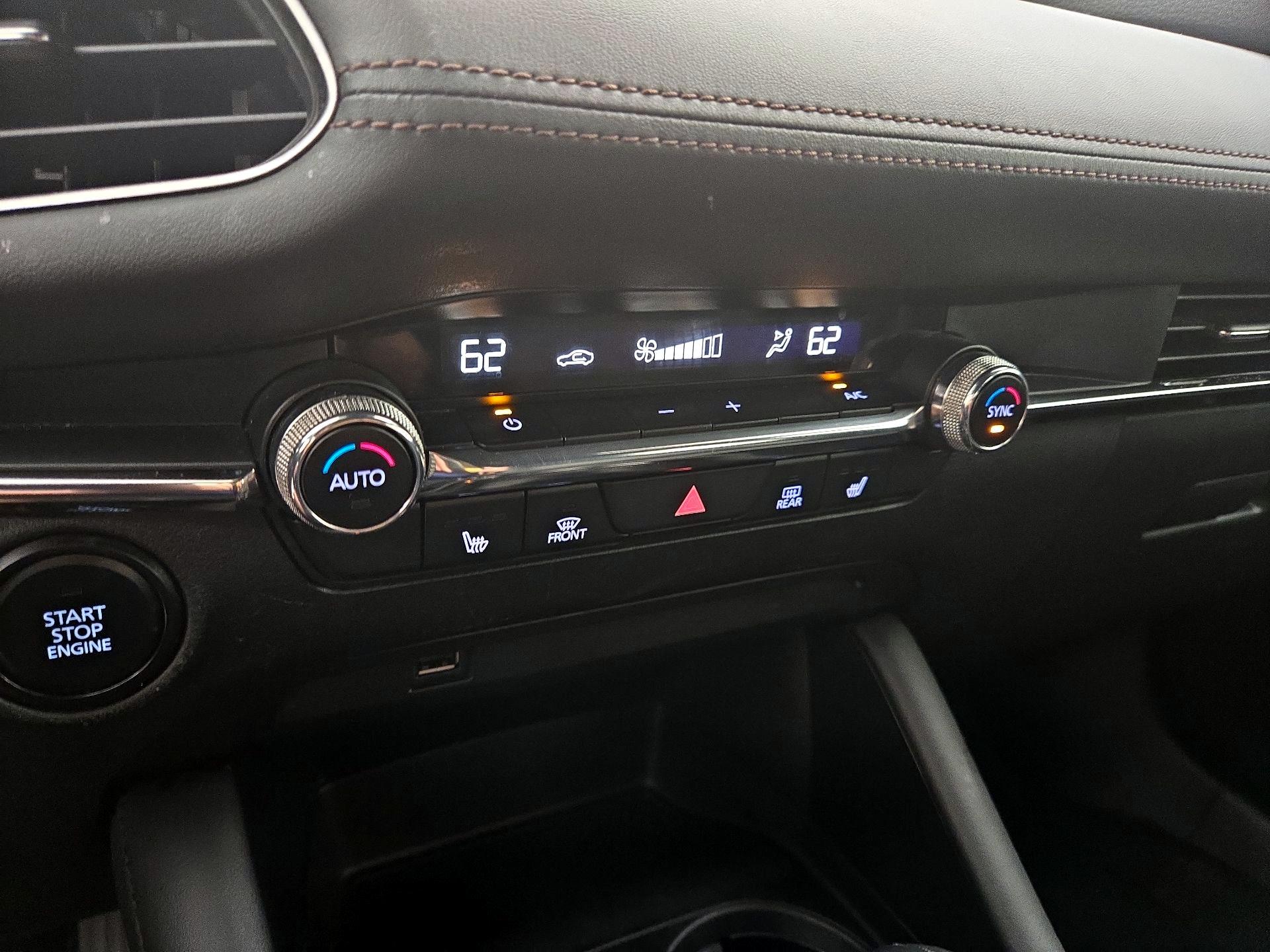 Thumbnail: 2020 Mazda Mazda3 - 17