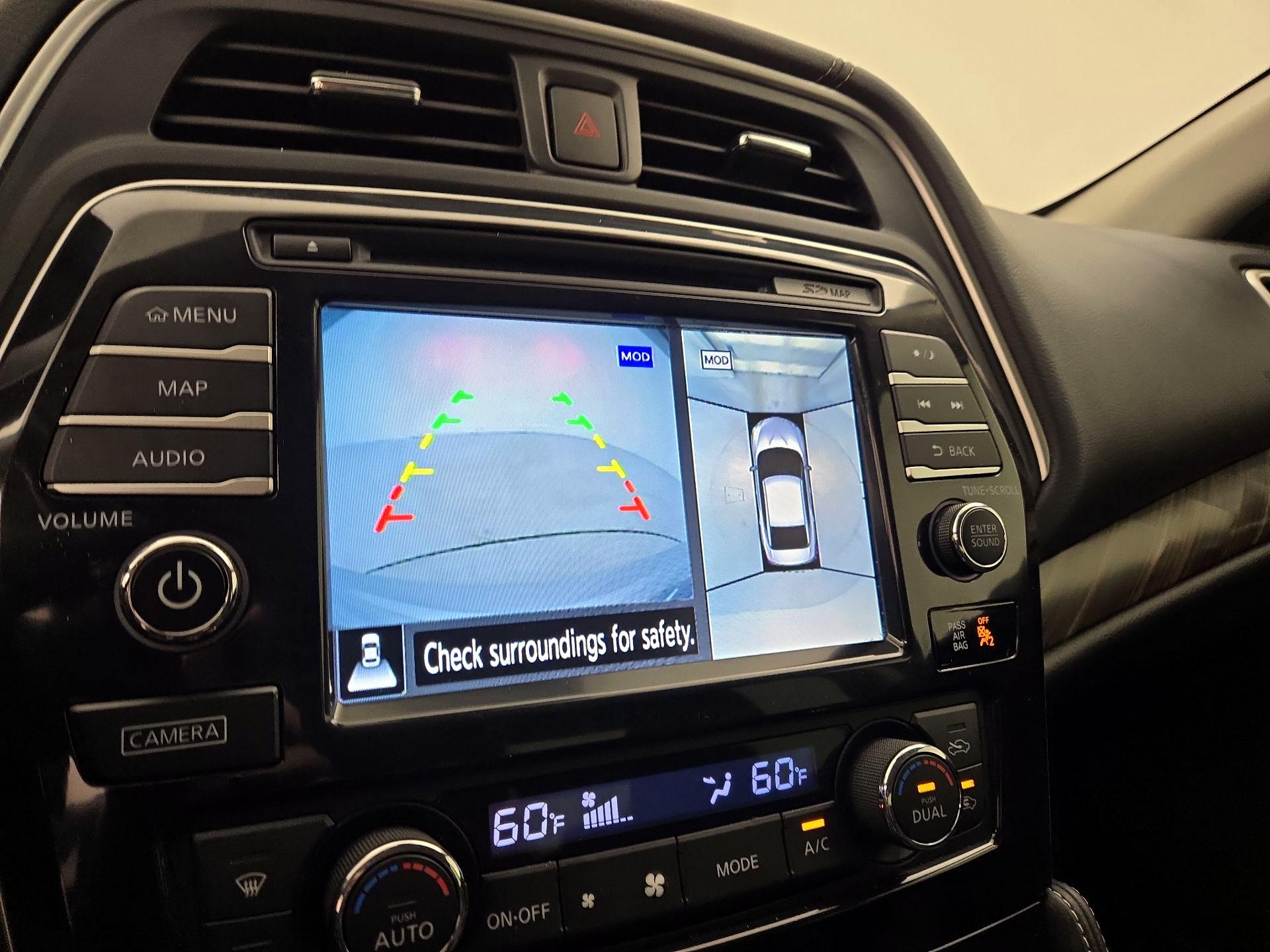 Thumbnail: 2016 Nissan Maxima - 15