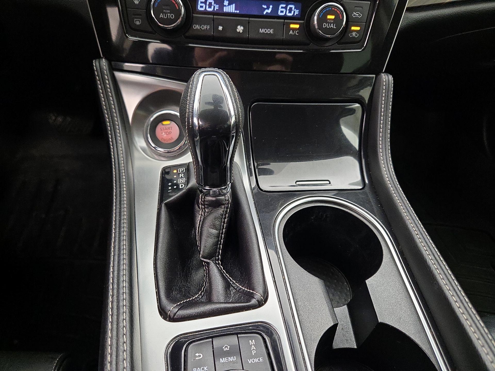 Thumbnail: 2016 Nissan Maxima - 18