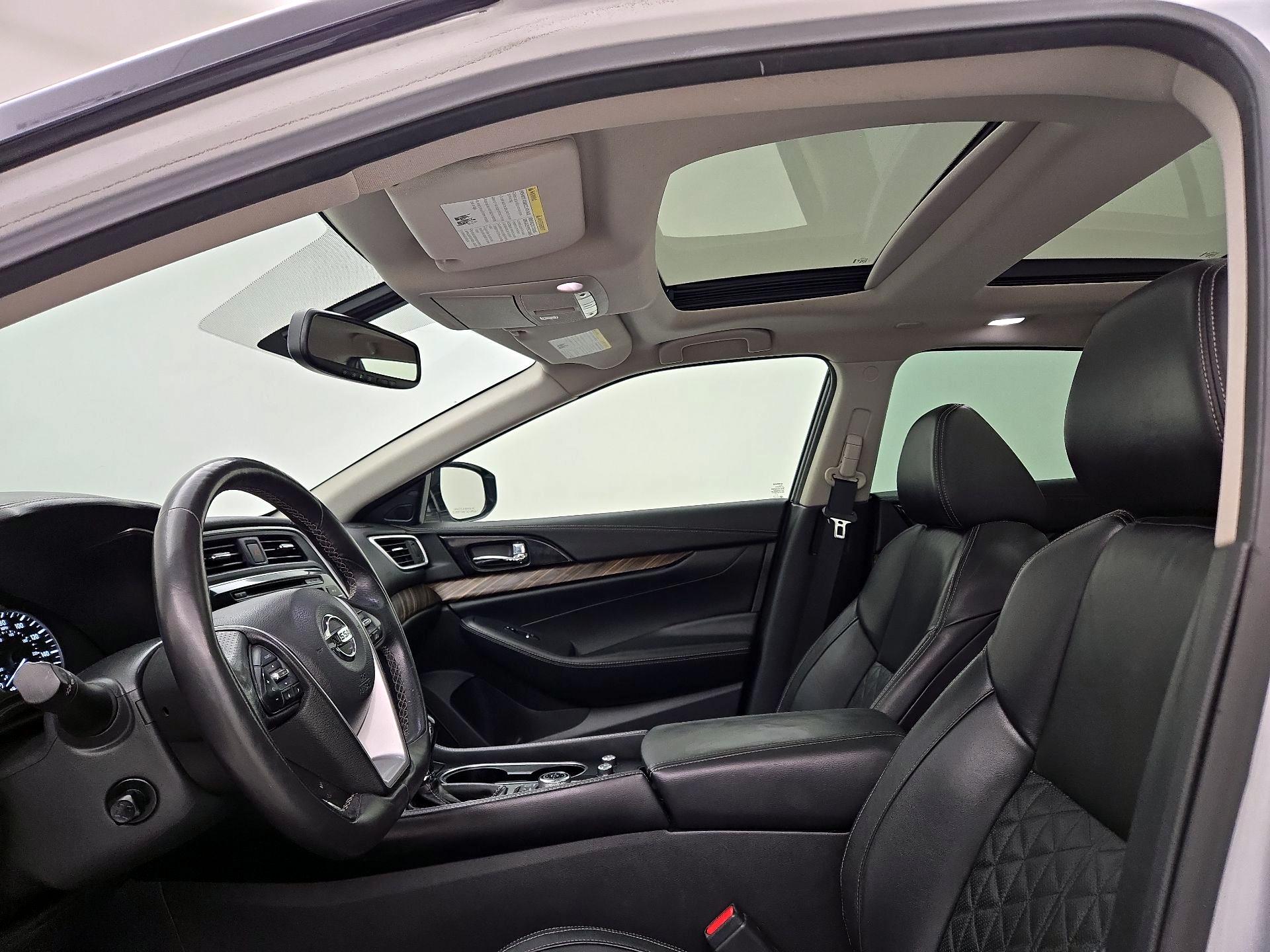 Thumbnail: 2016 Nissan Maxima - 20