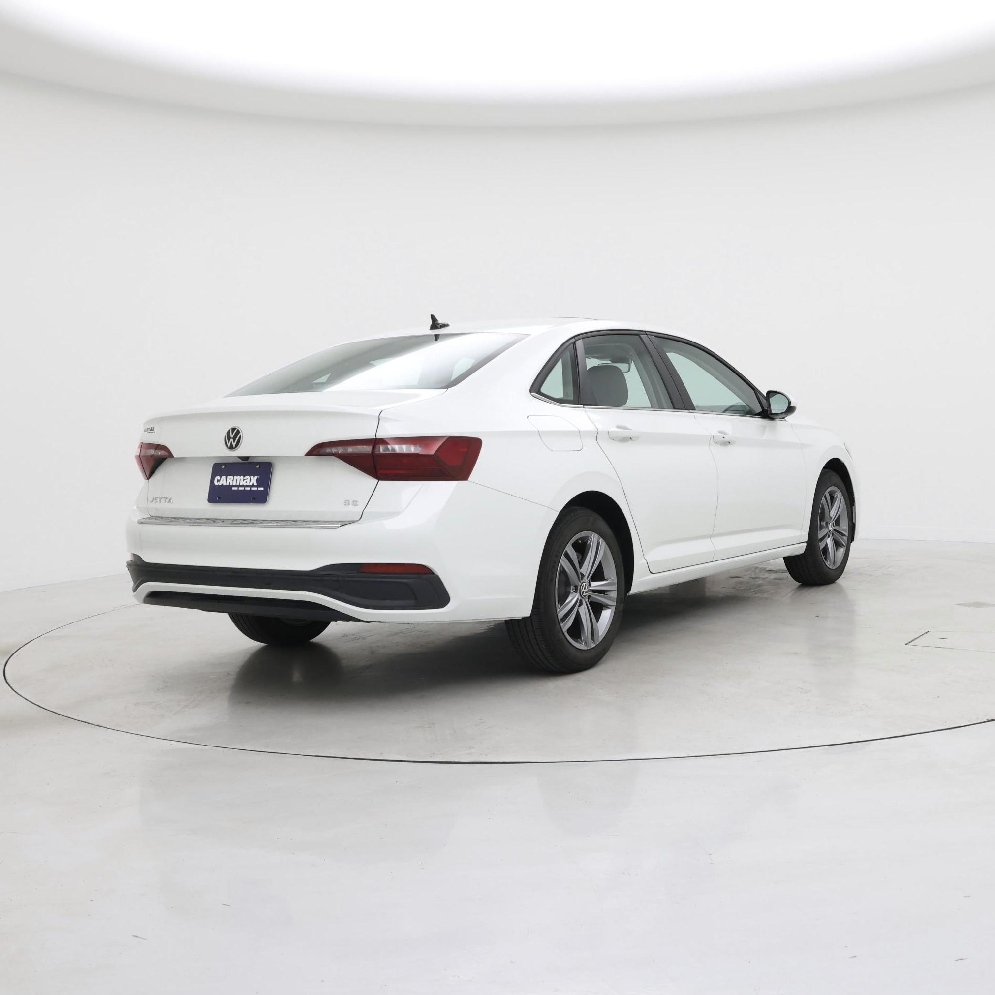 Thumbnail: 2024 Volkswagen Jetta - 8