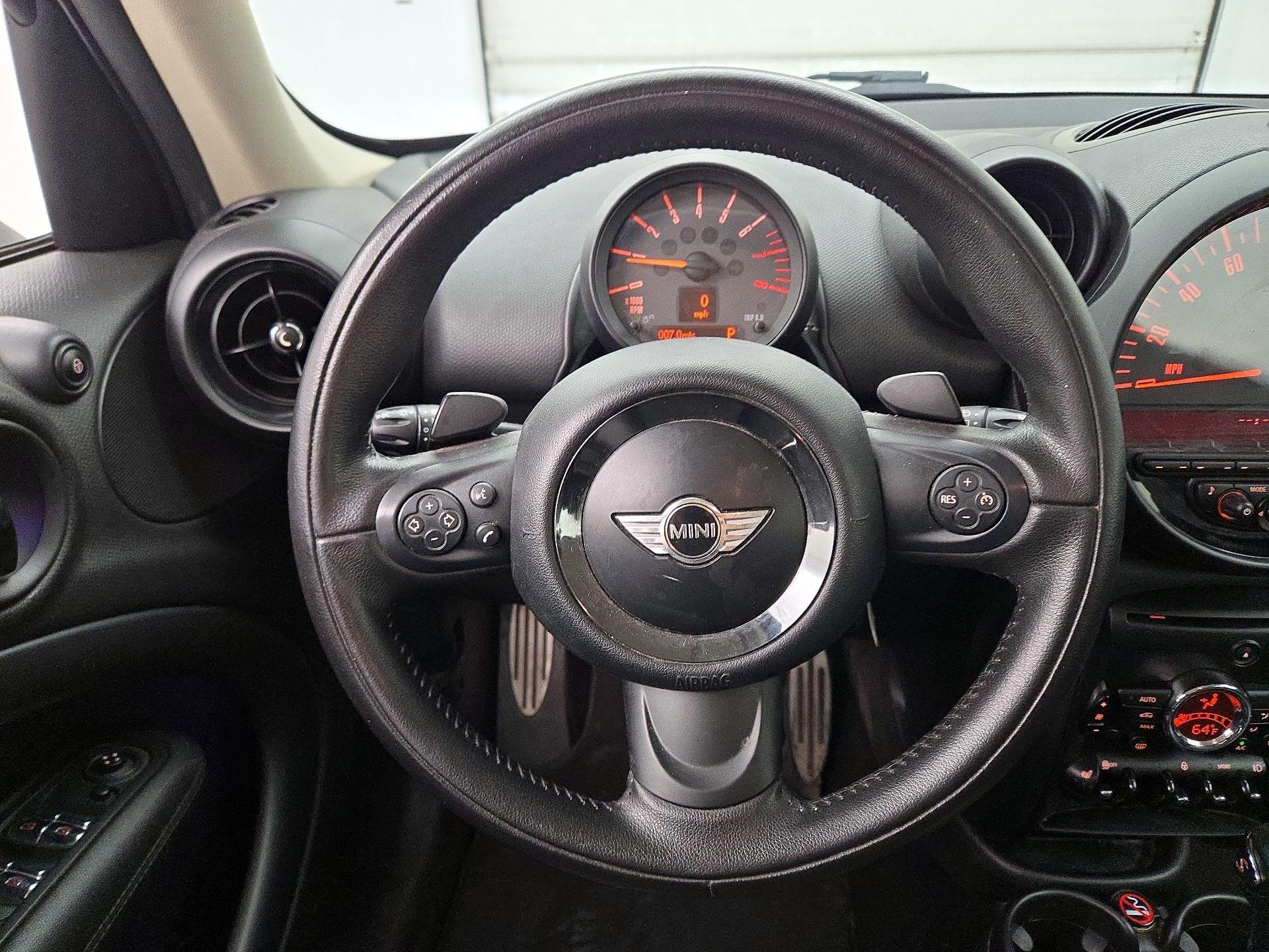Thumbnail: 2016 MINI Cooper Countryman - 10