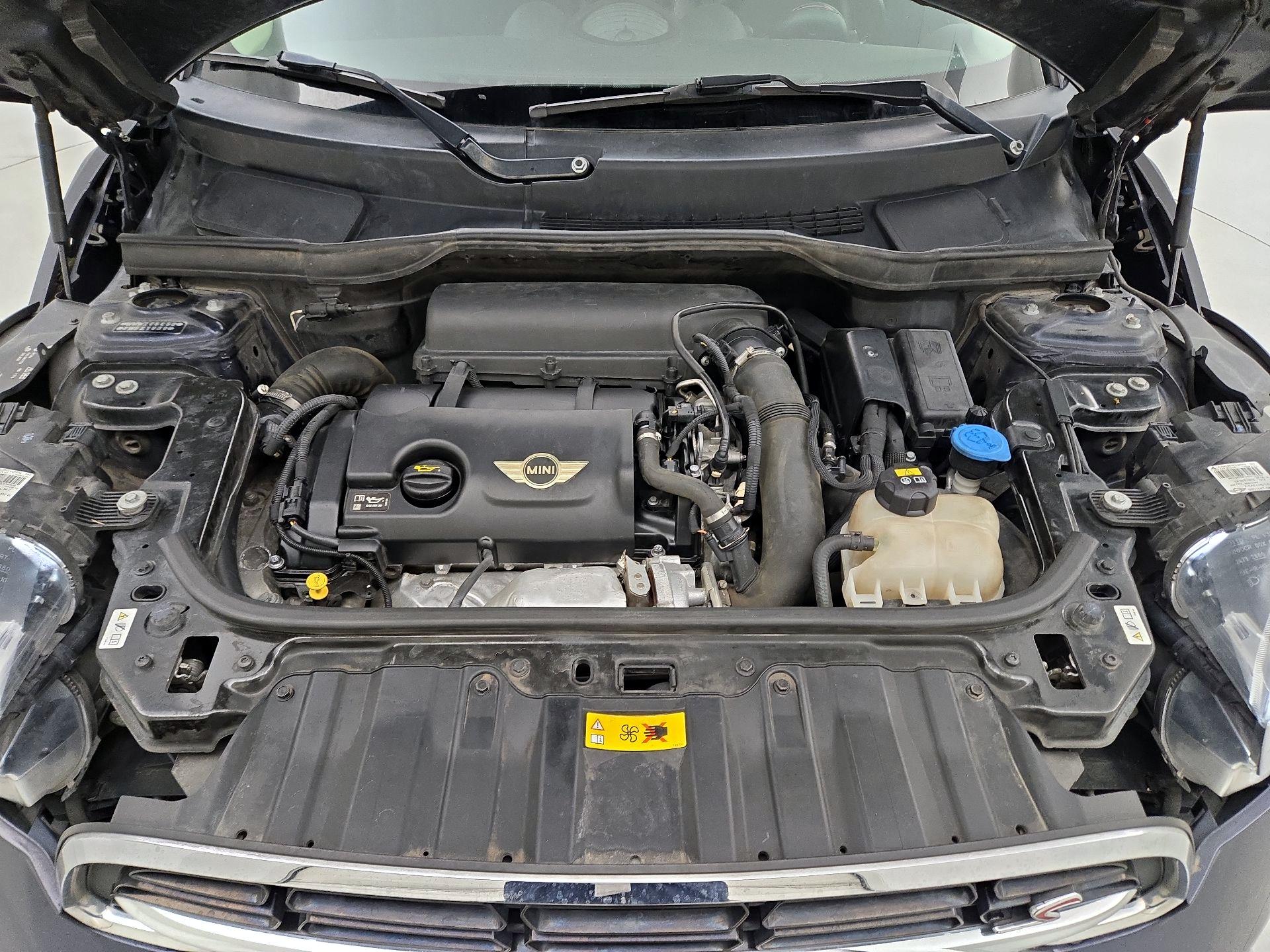 Thumbnail: 2016 MINI Cooper Countryman - 19
