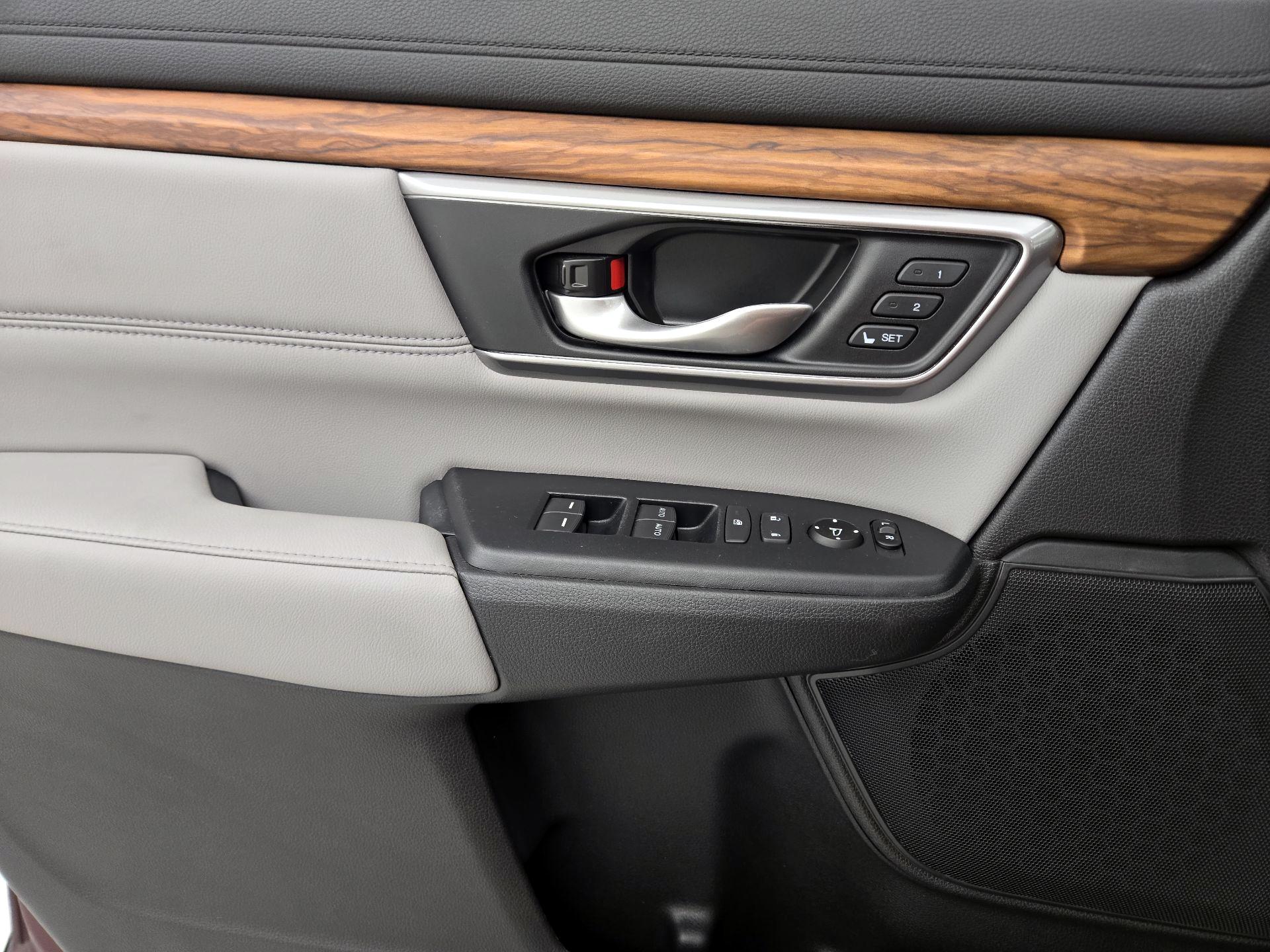Thumbnail: 2019 Honda CR-V - 12