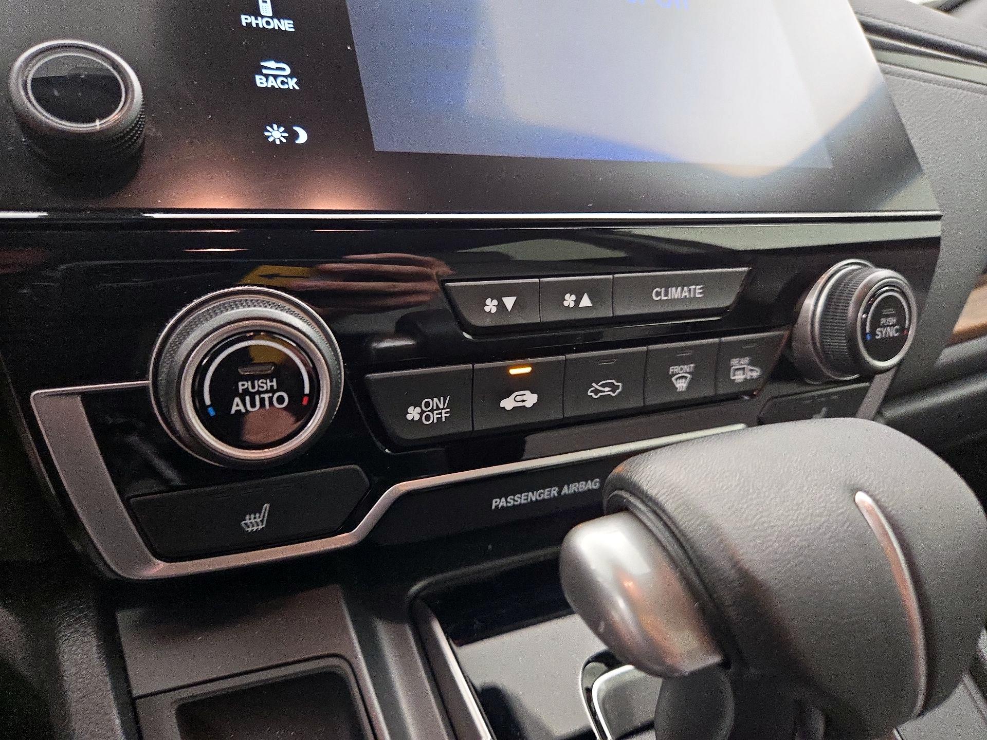 Thumbnail: 2019 Honda CR-V - 16