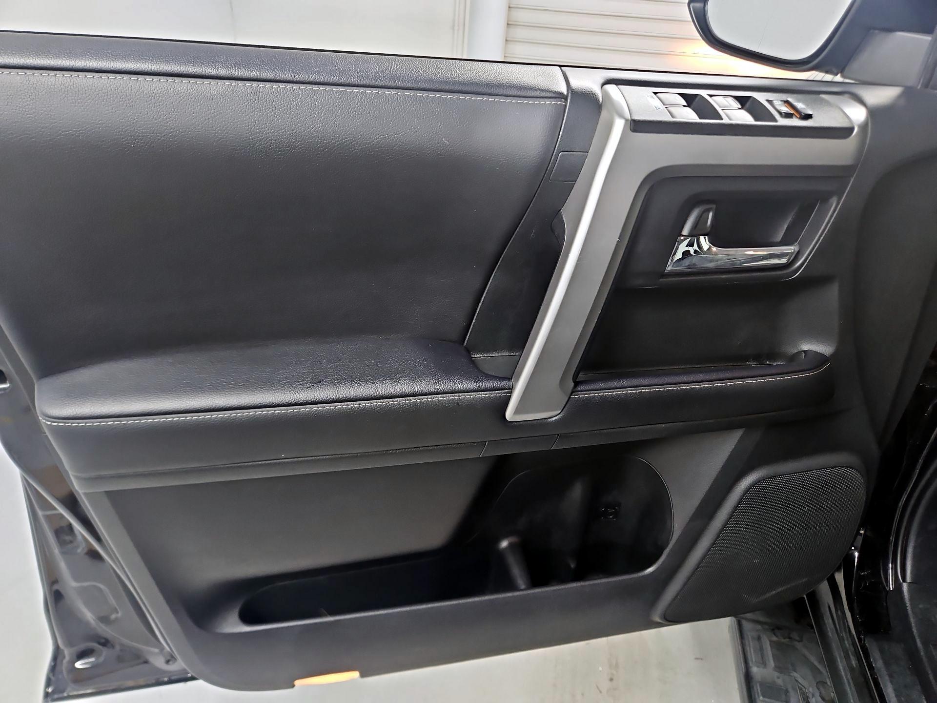 Thumbnail: 2024 Toyota 4Runner - 12