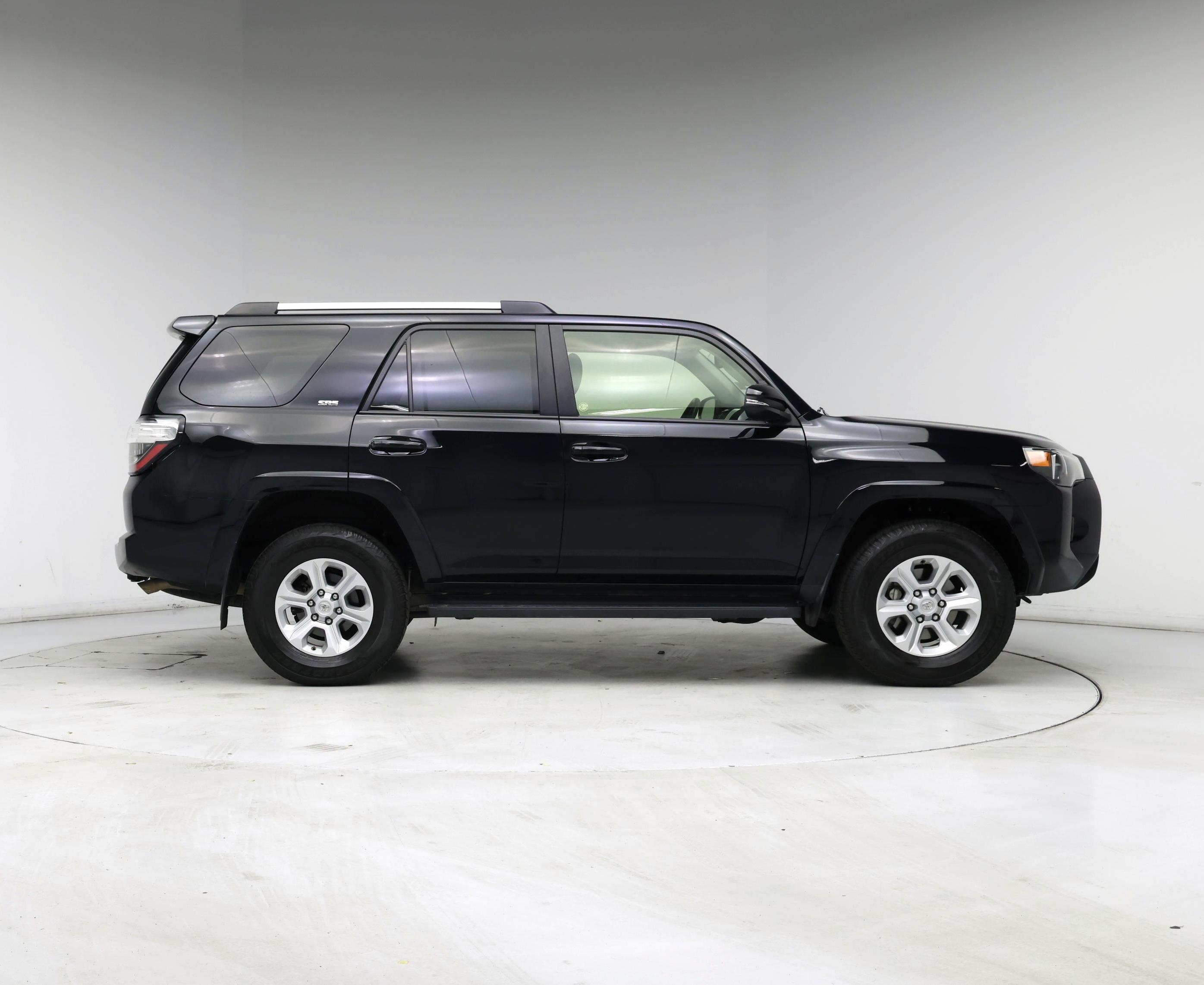 Thumbnail: 2024 Toyota 4Runner - 7
