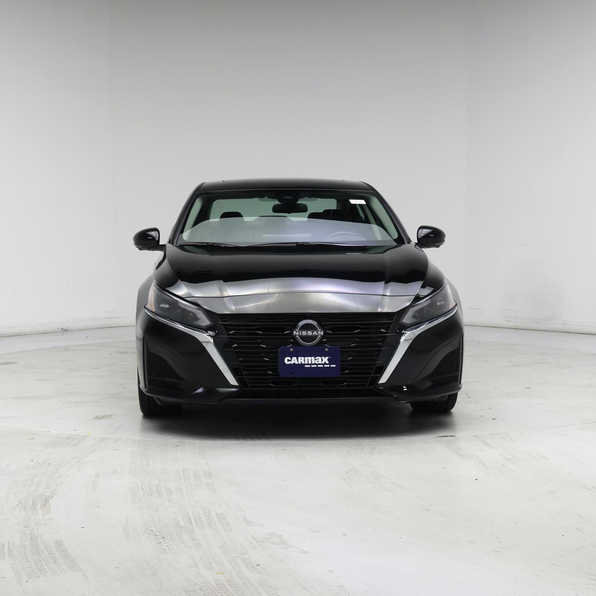 Thumbnail: 2023 Nissan Altima - 5