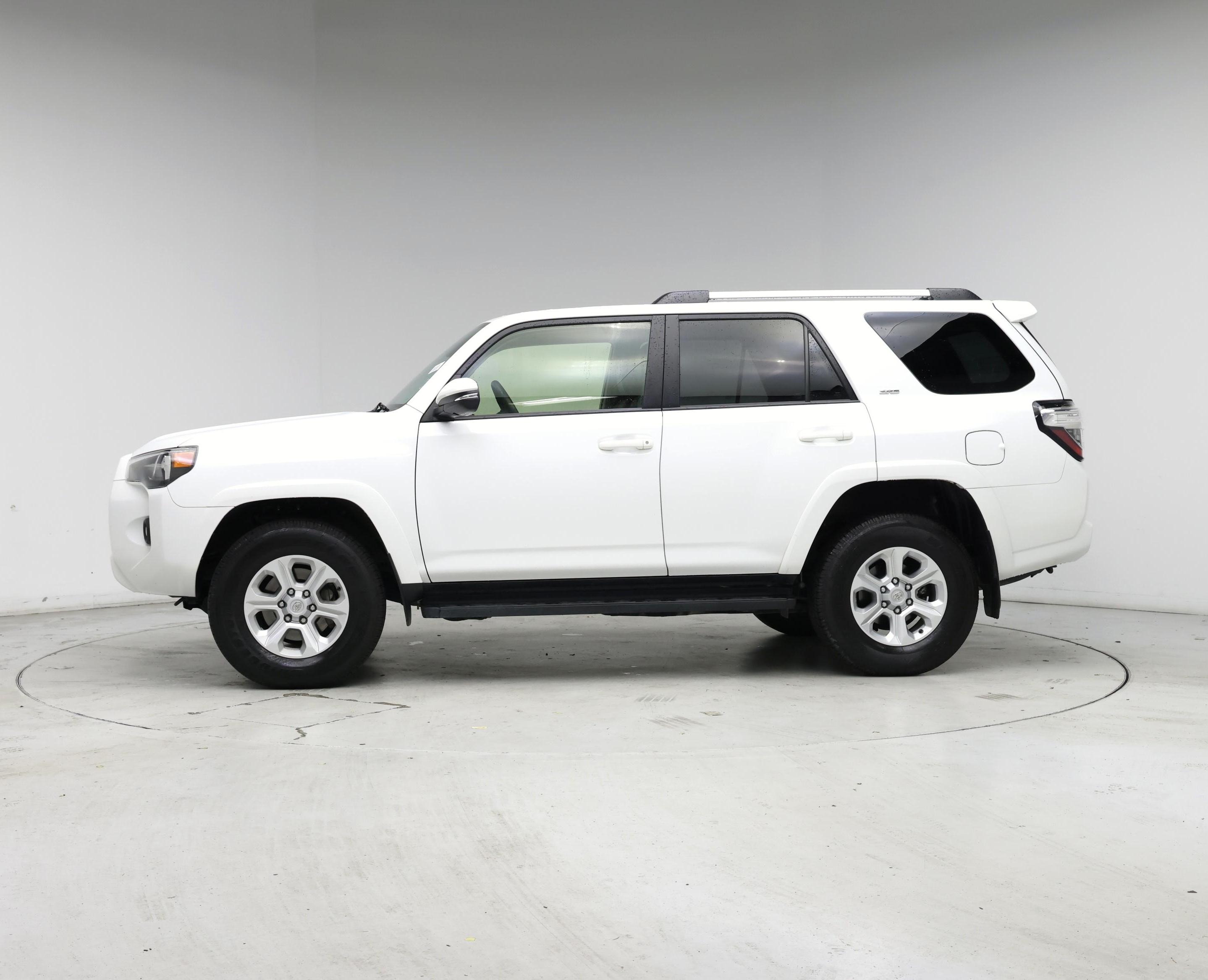 Thumbnail: 2024 Toyota 4Runner - 3