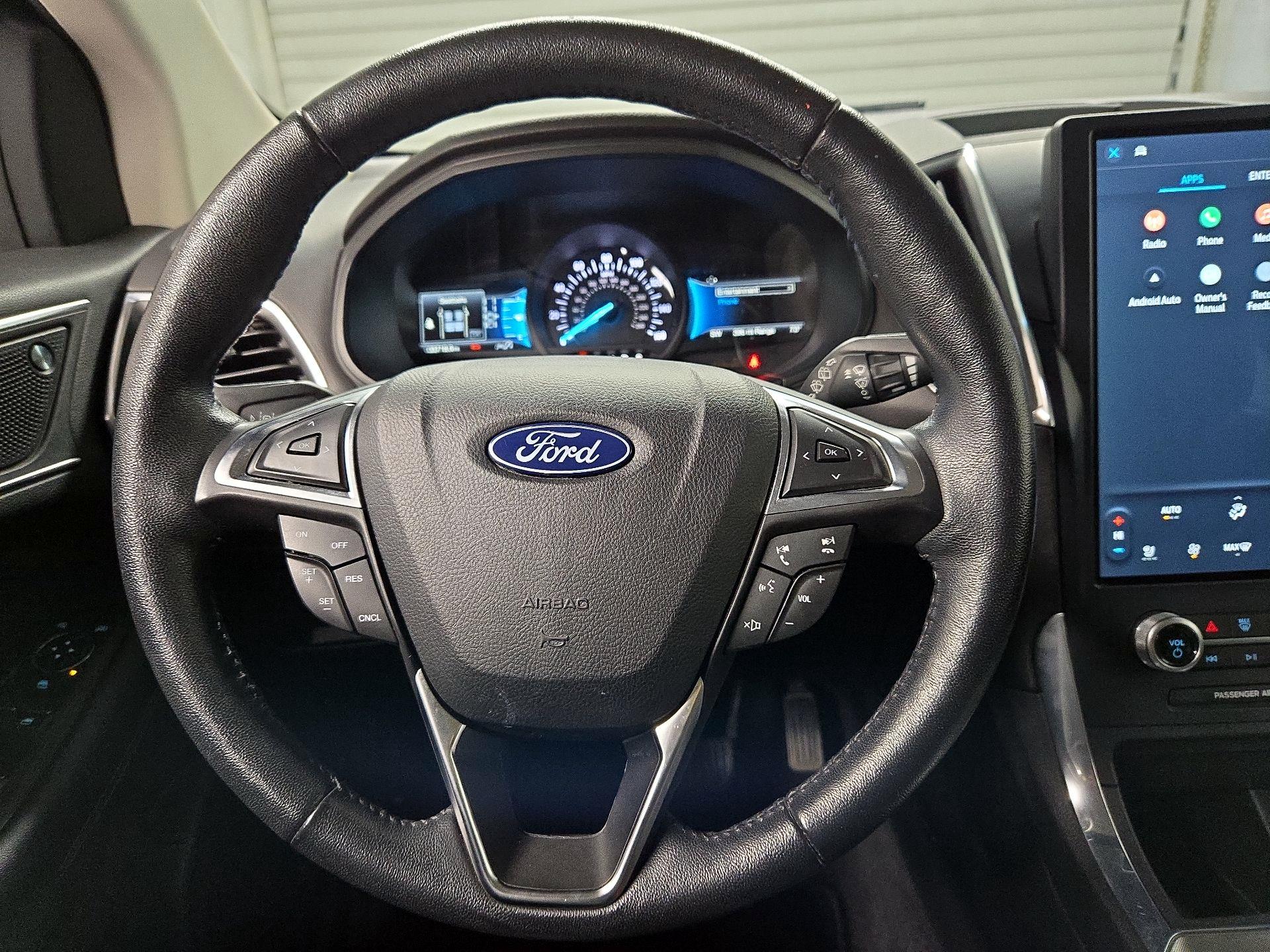 Thumbnail: 2022 Ford Edge - 10