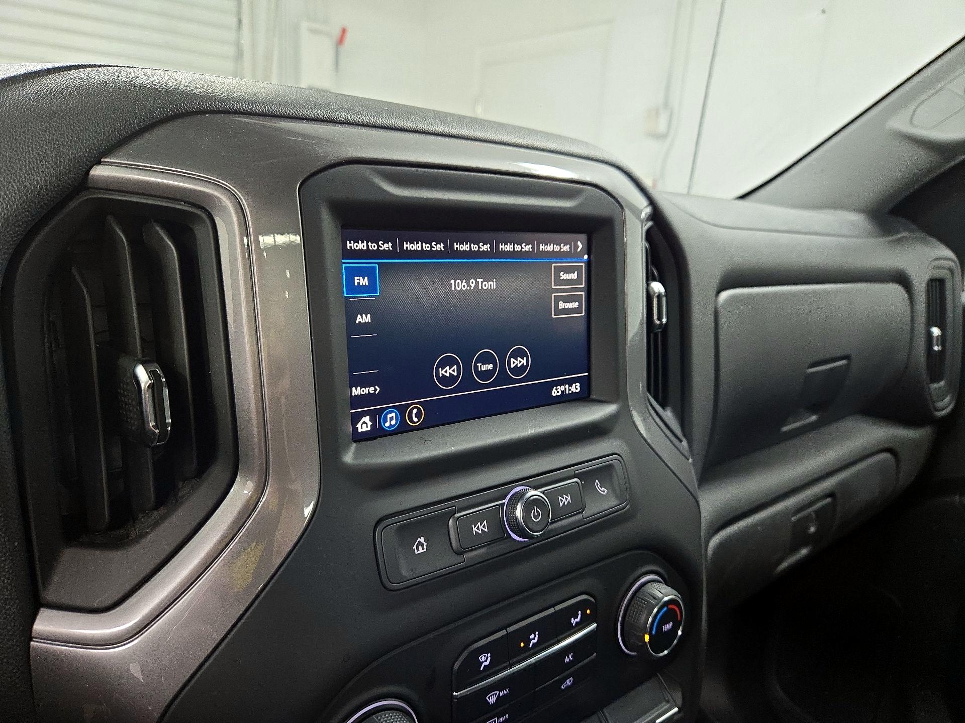 Thumbnail: 2021 Chevrolet Silverado 1500 - 15