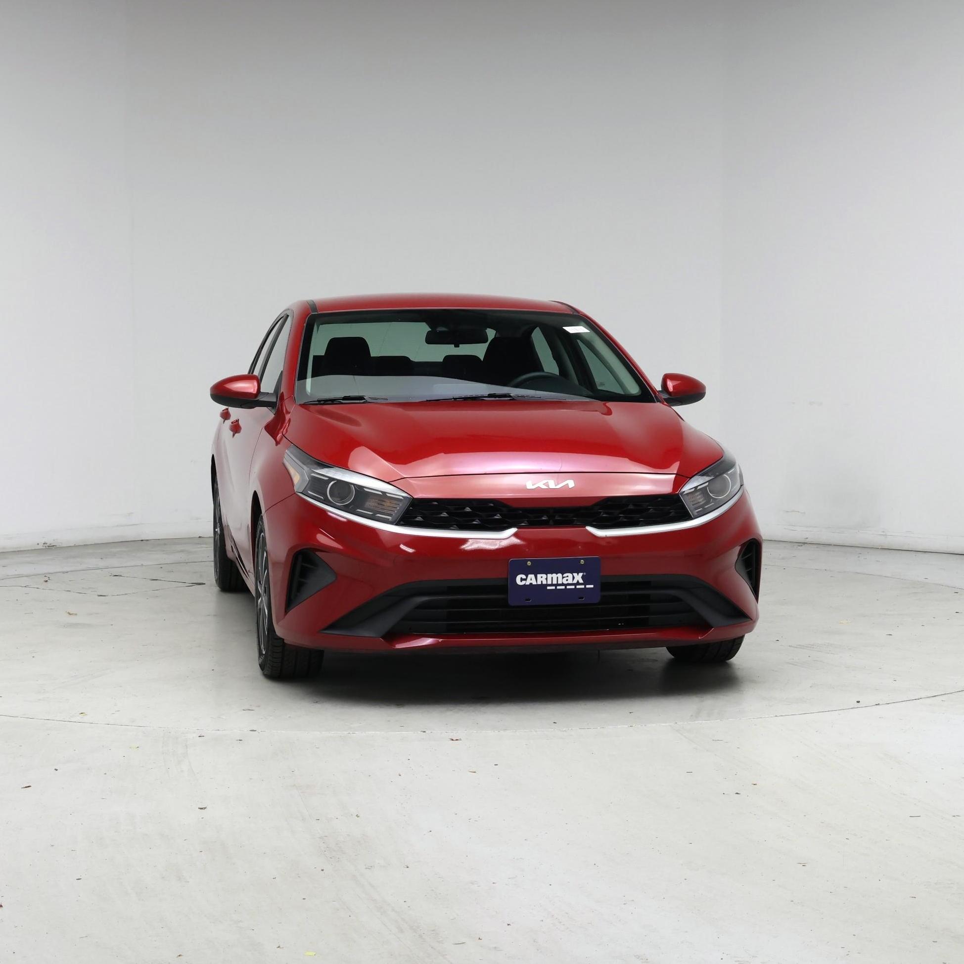 Thumbnail: 2023 Kia Forte - 5