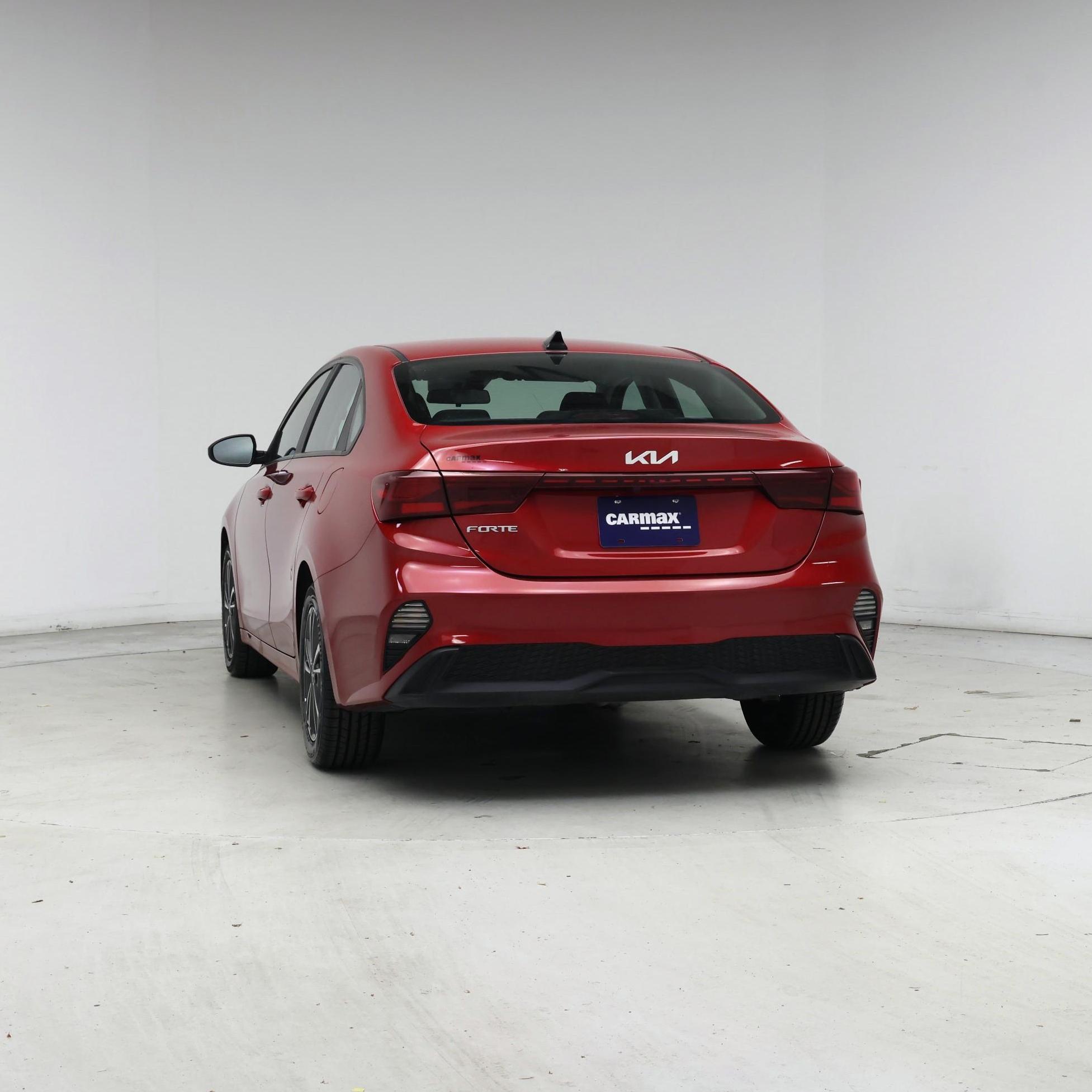 Thumbnail: 2023 Kia Forte - 6