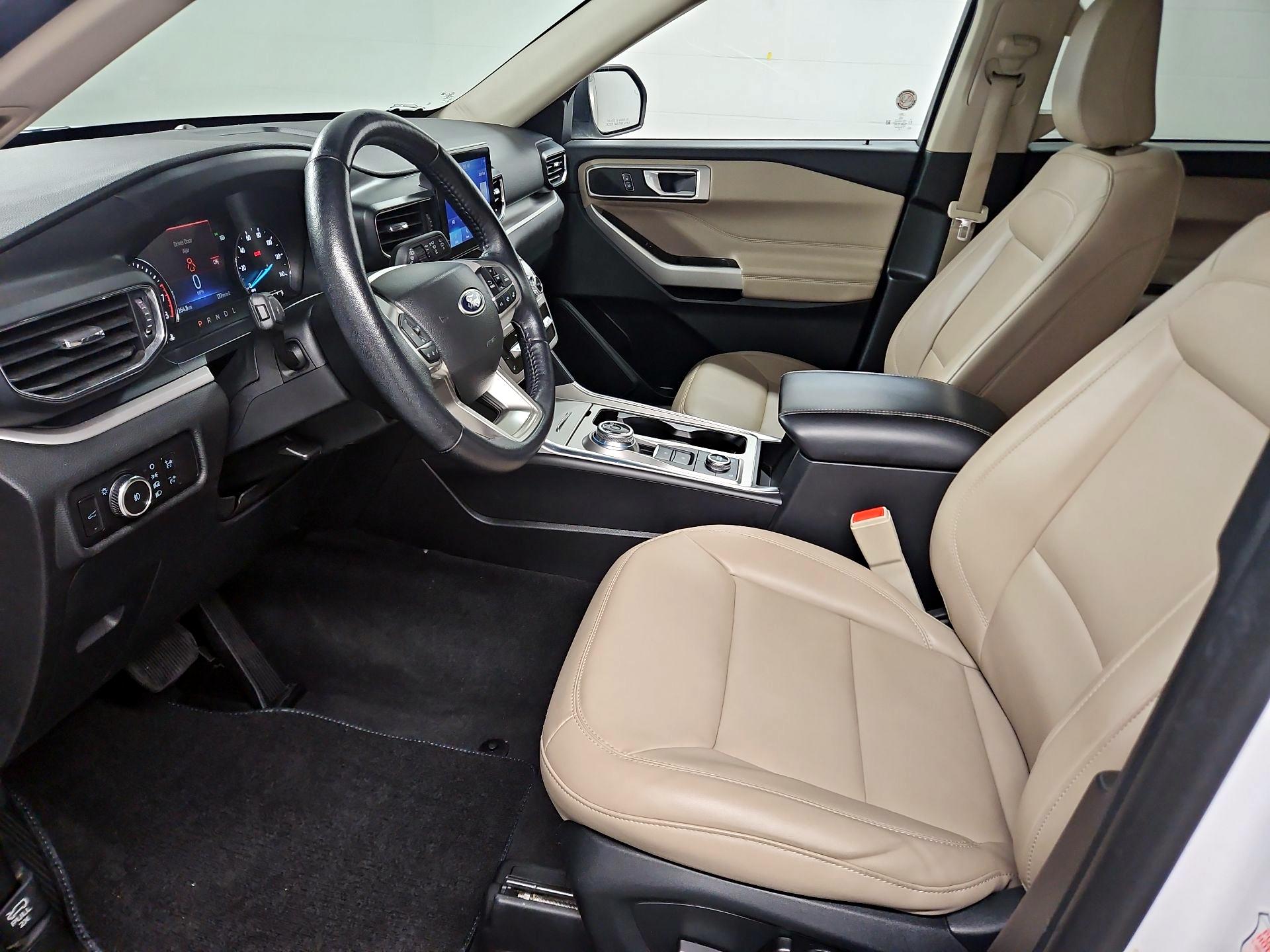 Thumbnail: 2023 Ford Explorer - 11