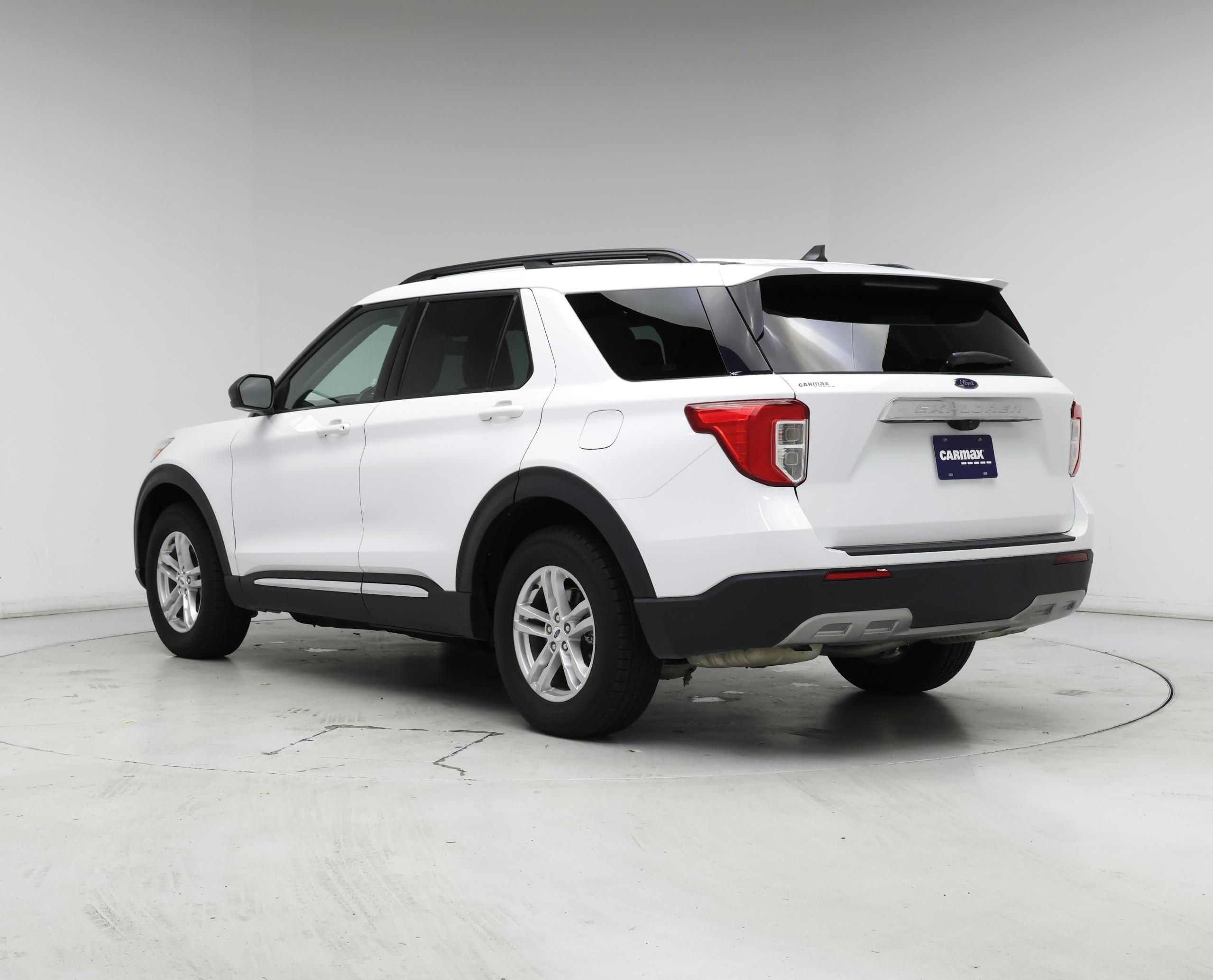 Thumbnail: 2023 Ford Explorer - 2