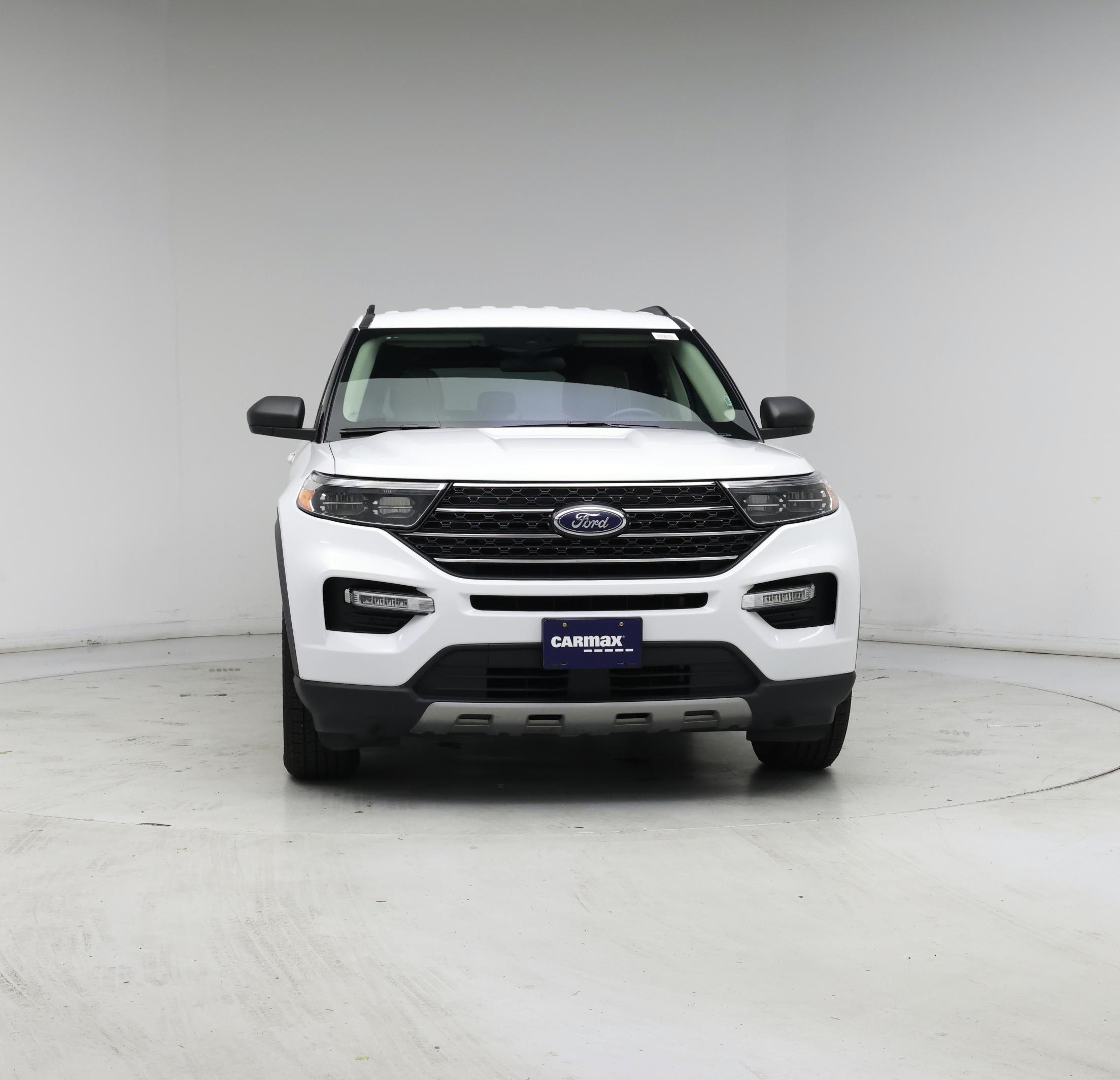 Thumbnail: 2023 Ford Explorer - 5