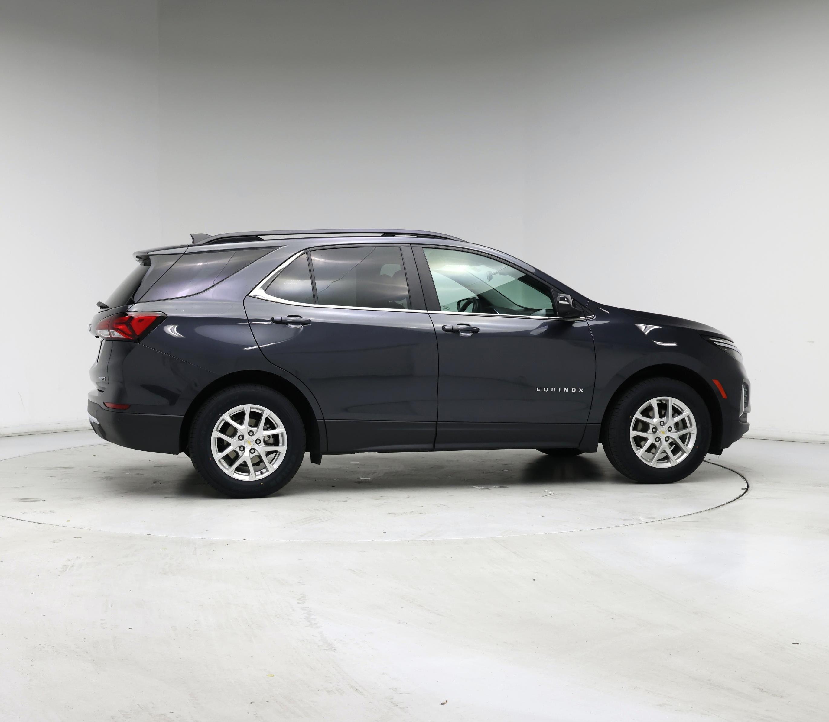 Thumbnail: 2022 Chevrolet Equinox - 7