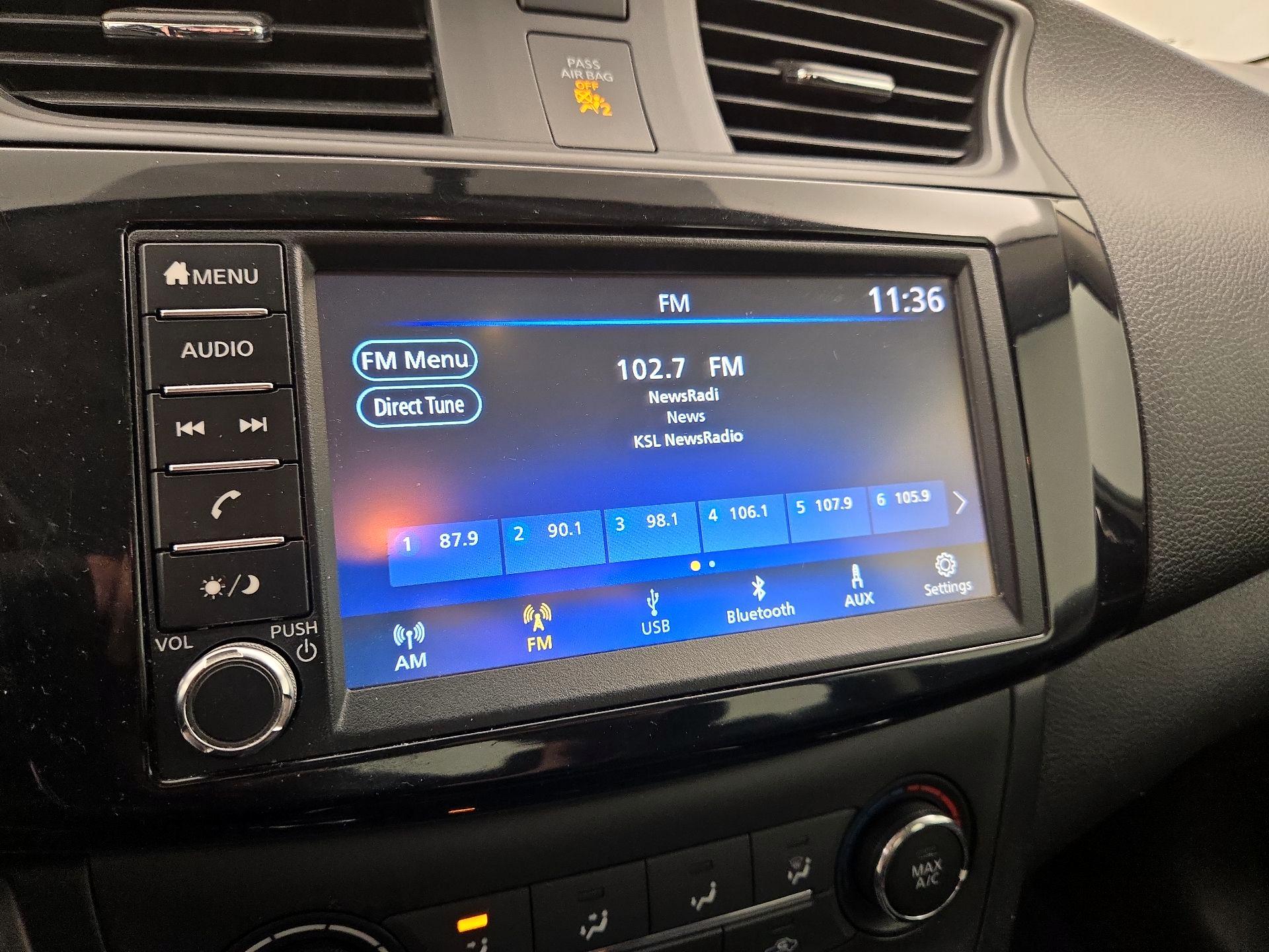 Thumbnail: 2019 Nissan Sentra - 15