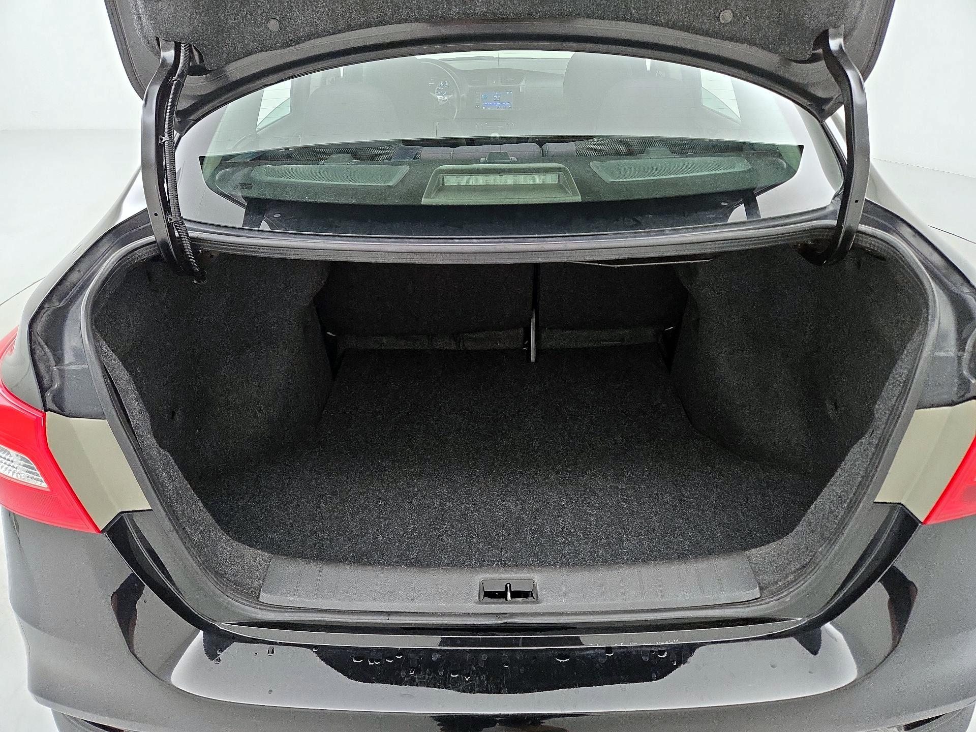 Thumbnail: 2019 Nissan Sentra - 20