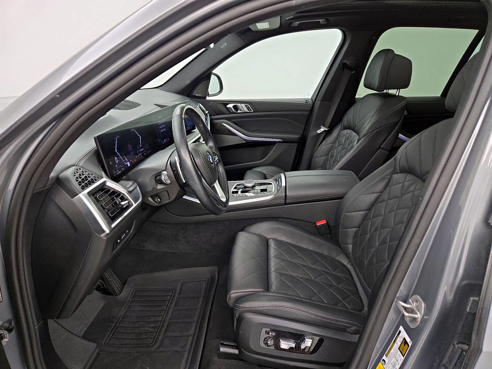 Thumbnail: 2024 BMW X5 - 11