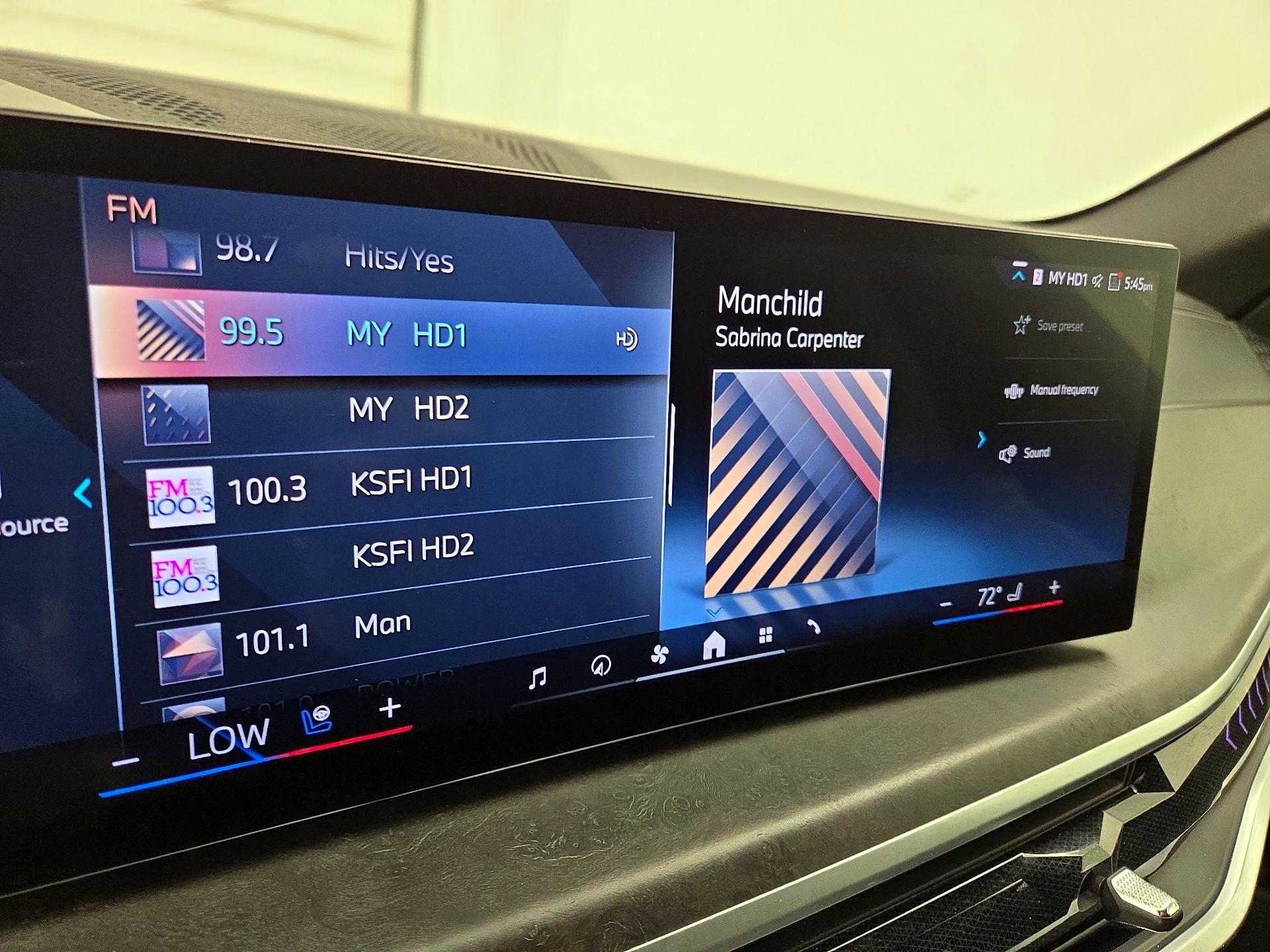 Thumbnail: 2024 BMW X5 - 16