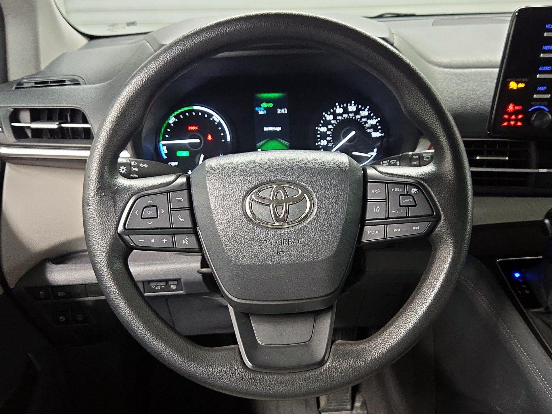 Thumbnail: 2023 Toyota Sienna - 10