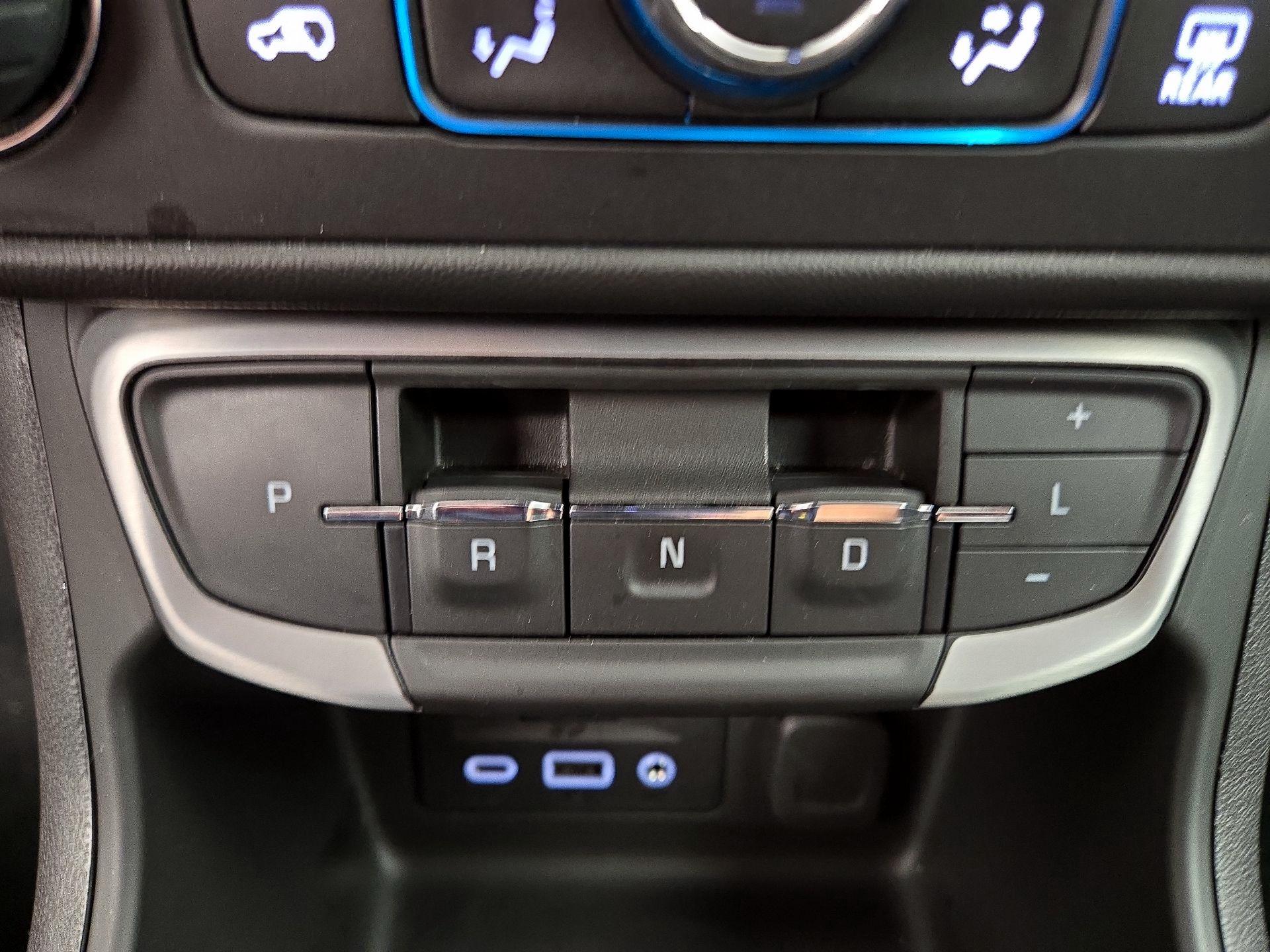 Thumbnail: 2022 GMC Terrain - 18