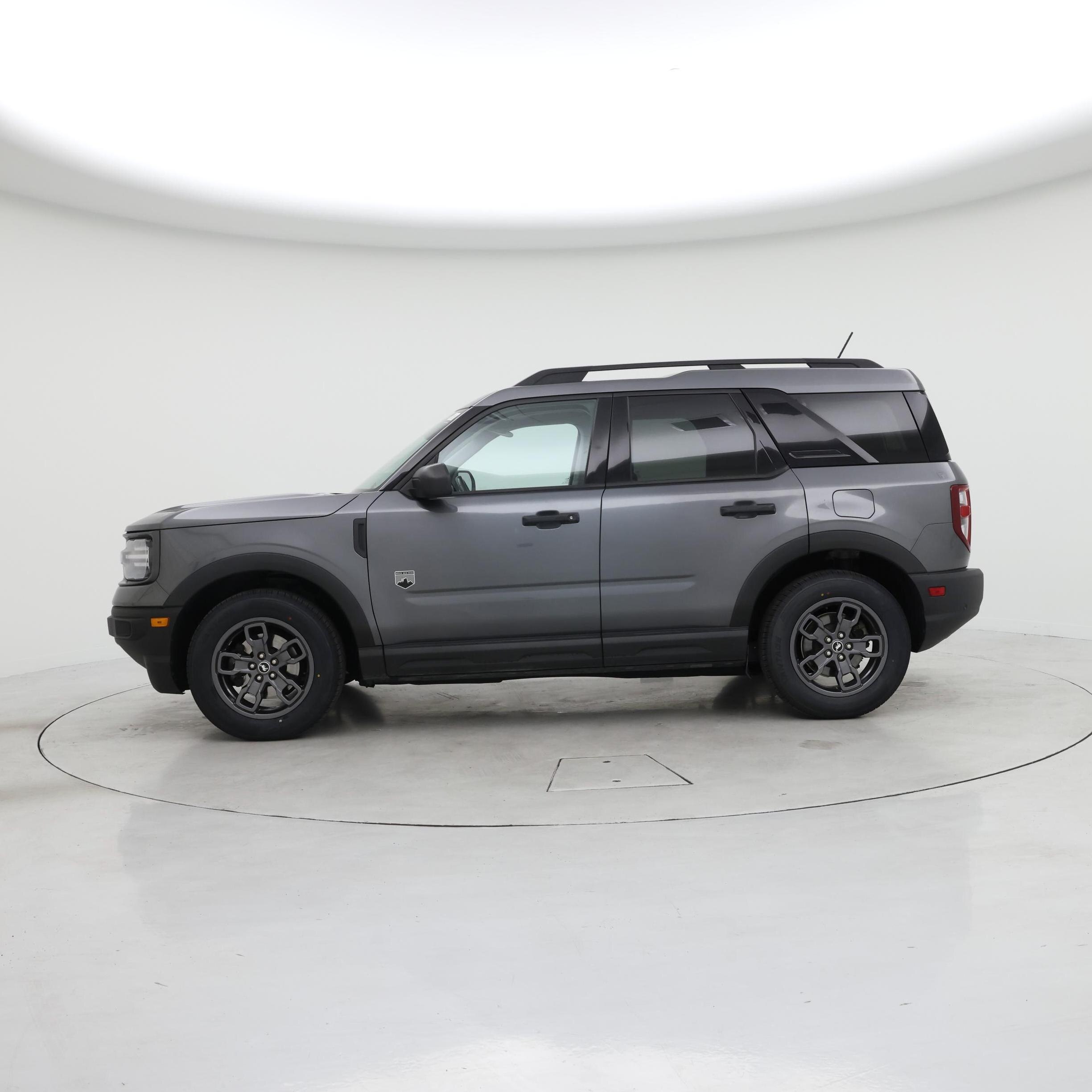 Thumbnail: 2021 Ford Bronco Sport - 3