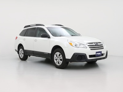 White 2014 Subaru Outback 2.5I