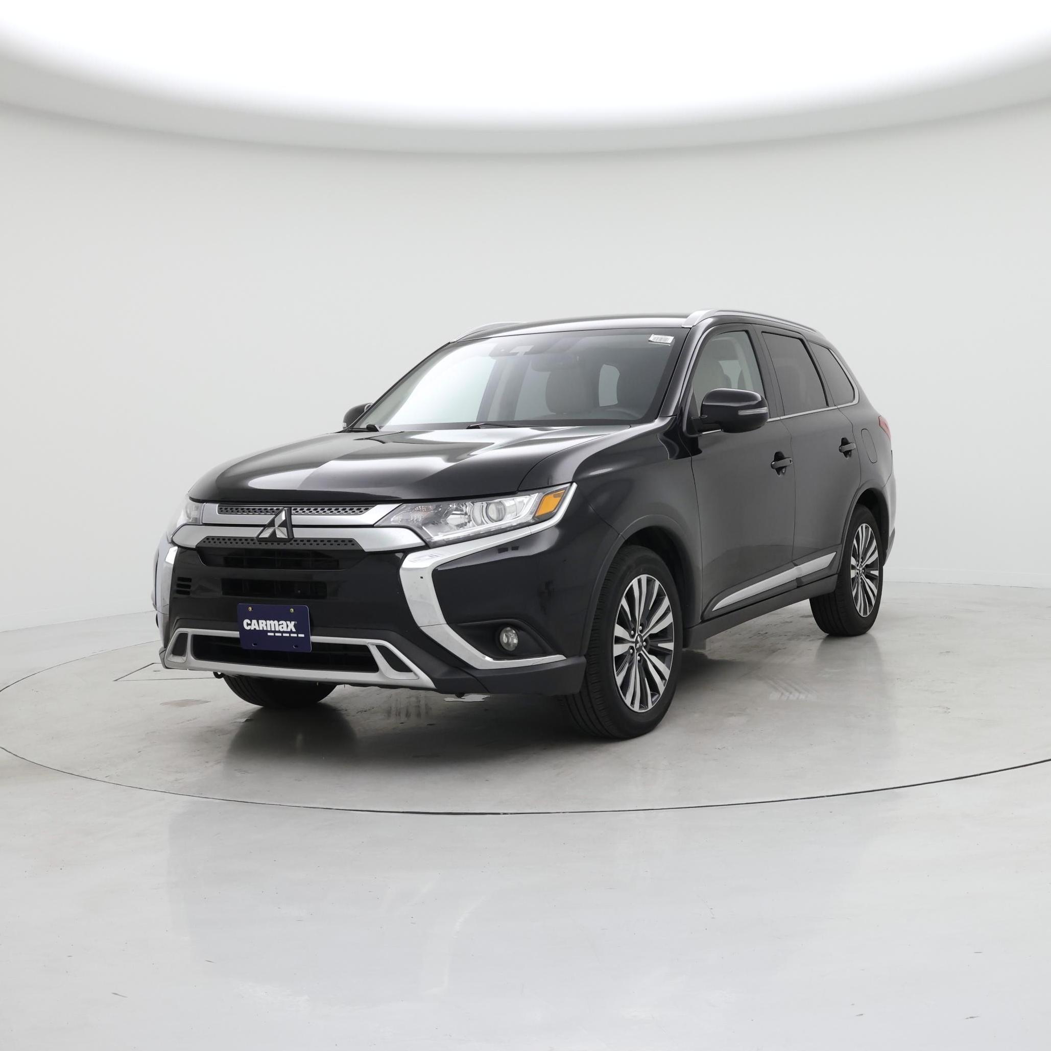 Thumbnail: 2020 Mitsubishi Outlander - 4