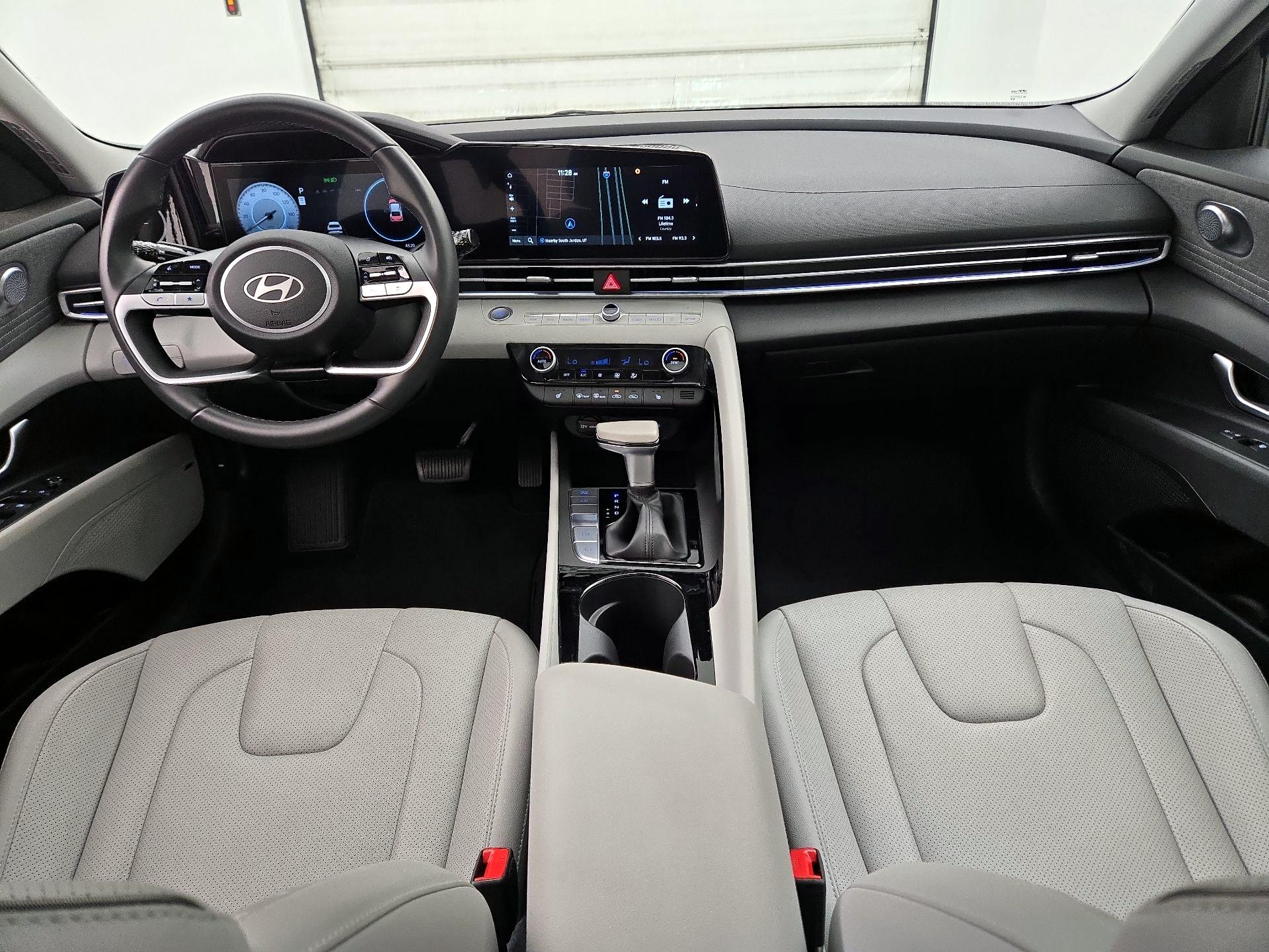 Thumbnail: 2025 Hyundai Elantra - 9