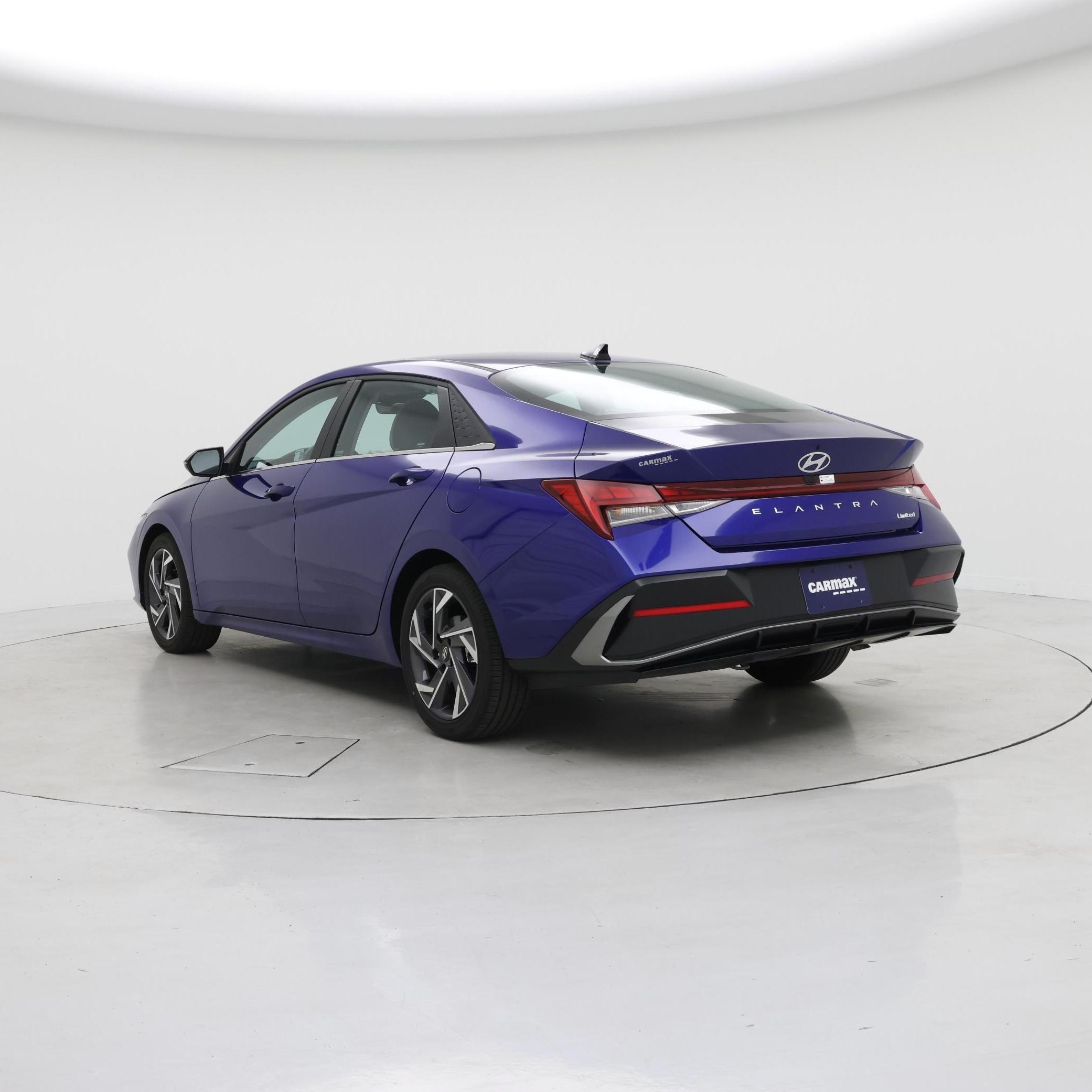 Thumbnail: 2025 Hyundai Elantra - 2