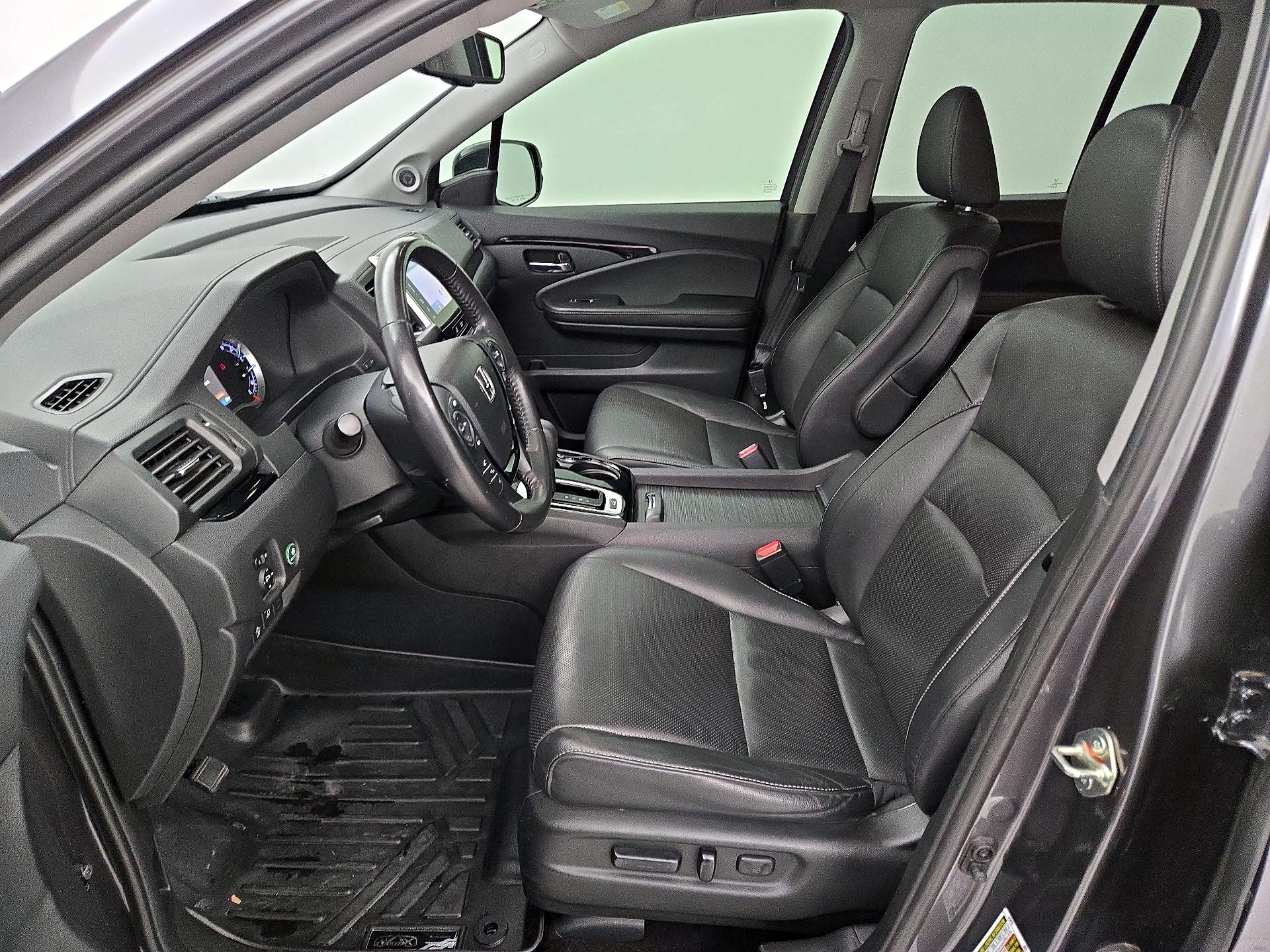 Thumbnail: 2019 Honda Ridgeline - 11