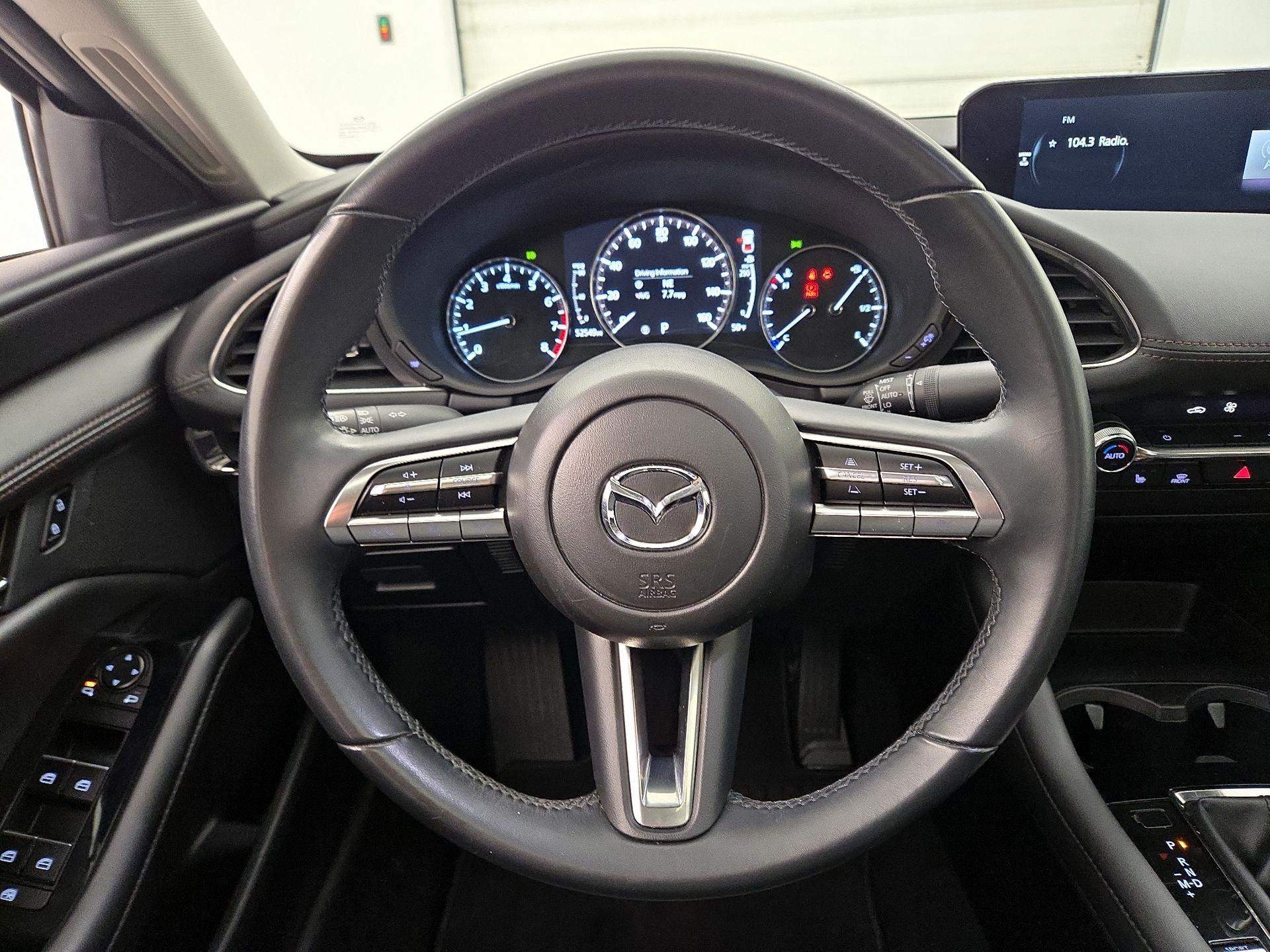 Thumbnail: 2021 Mazda Mazda3 - 10