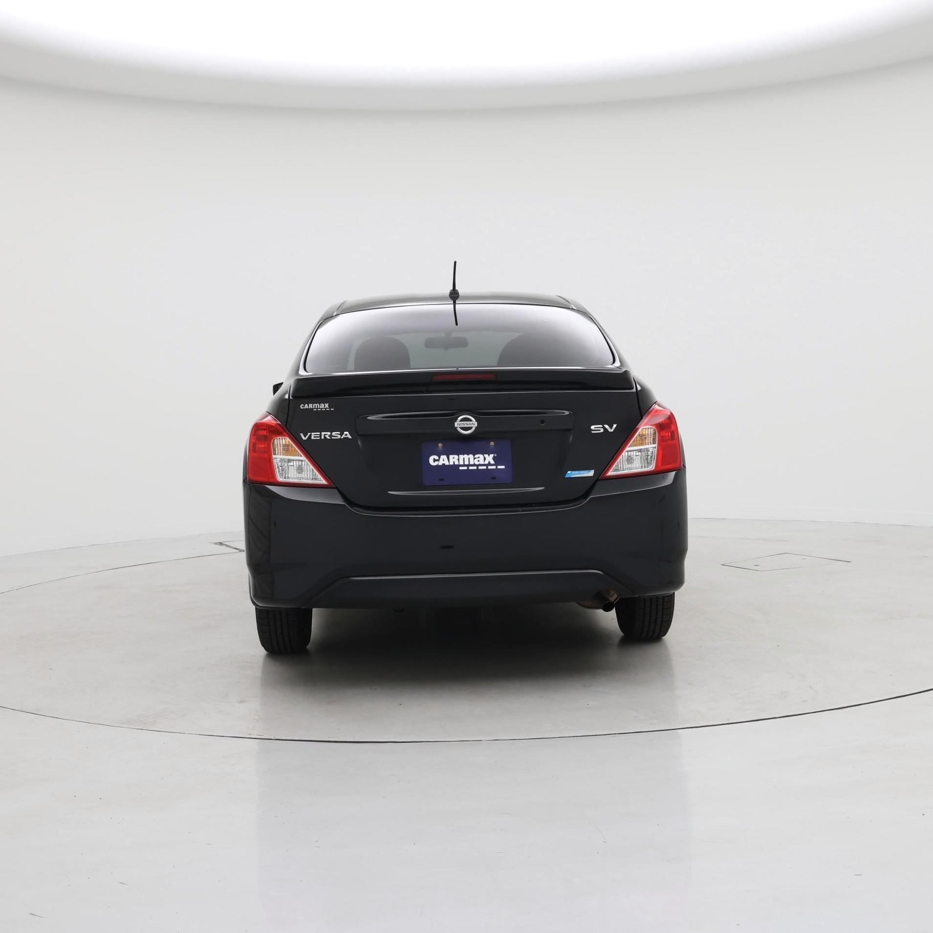 Thumbnail: 2016 Nissan Versa - 6