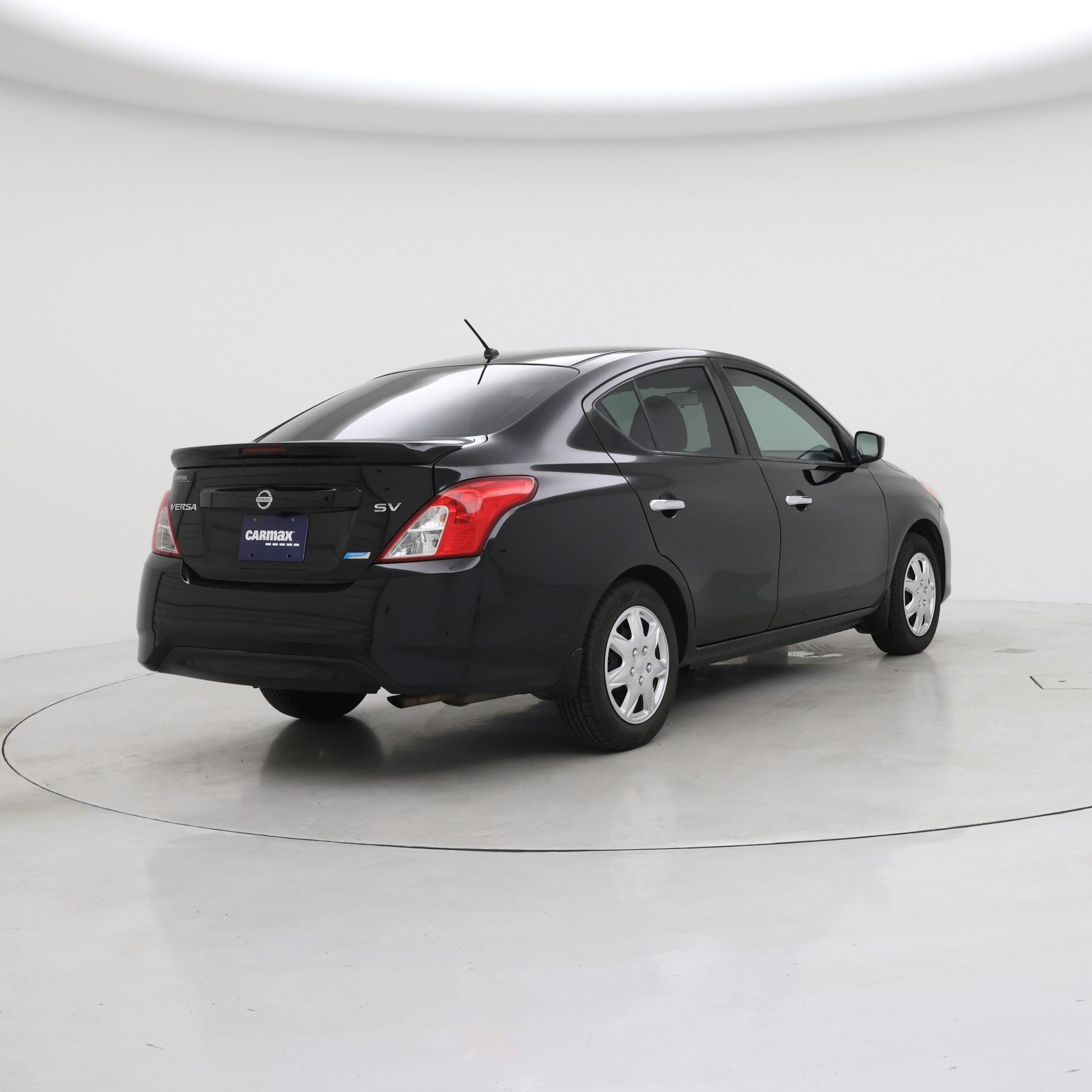 Thumbnail: 2016 Nissan Versa - 8