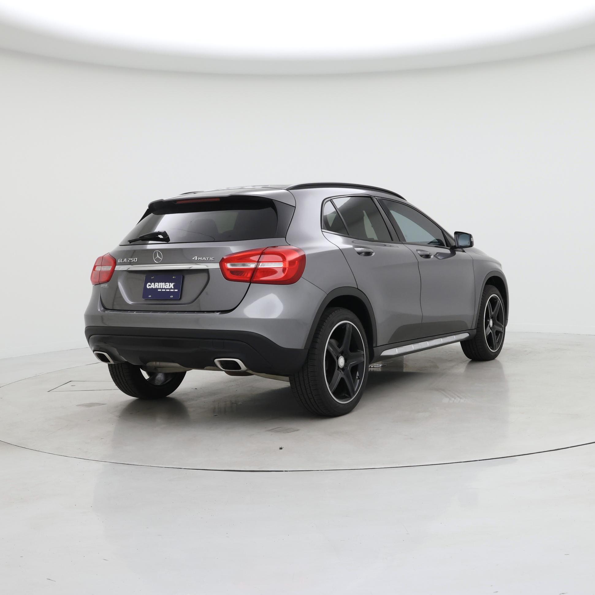 Thumbnail: 2017 Mercedes-Benz GLA - 8