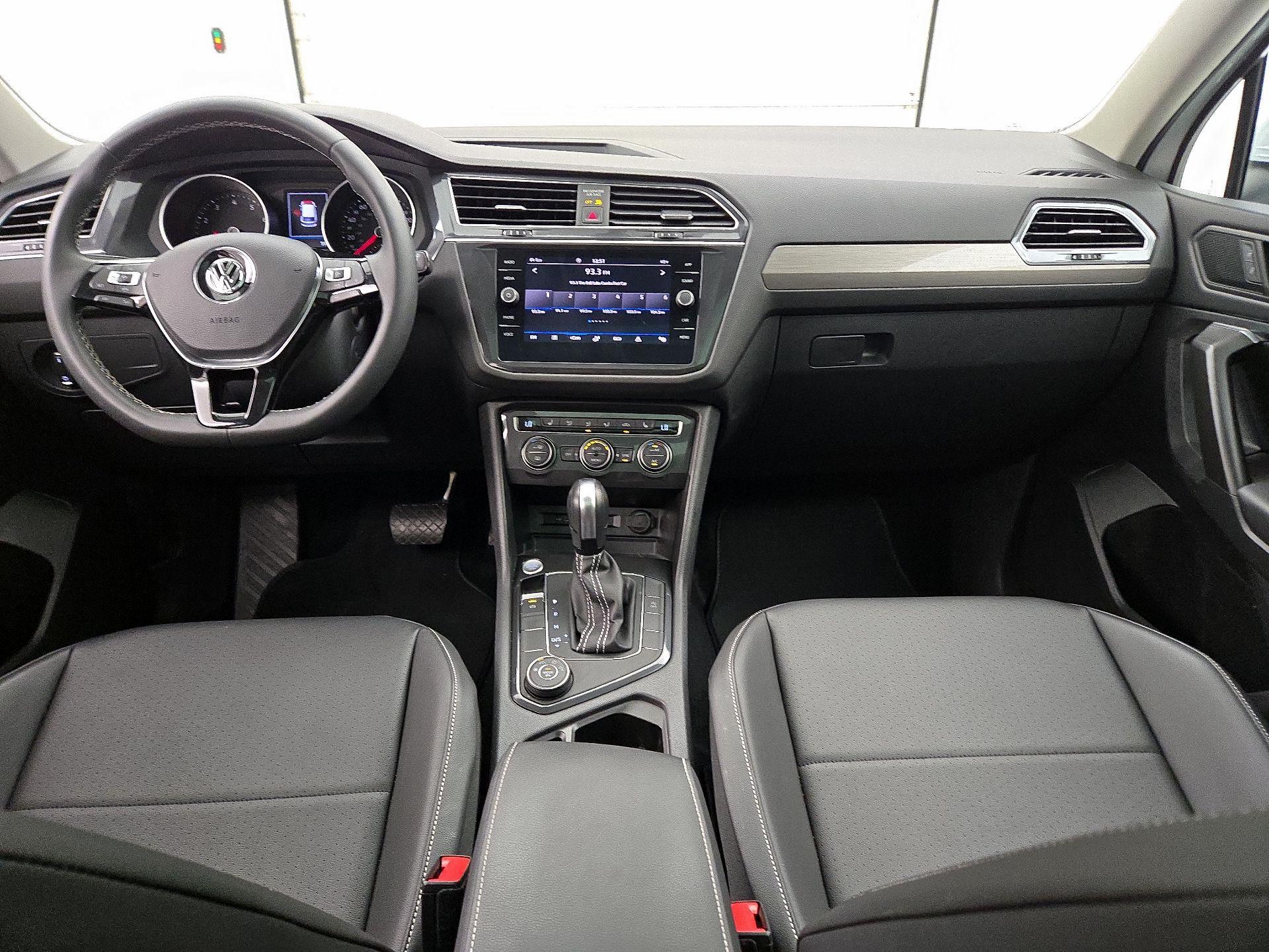 Thumbnail: 2021 Volkswagen Tiguan - 9