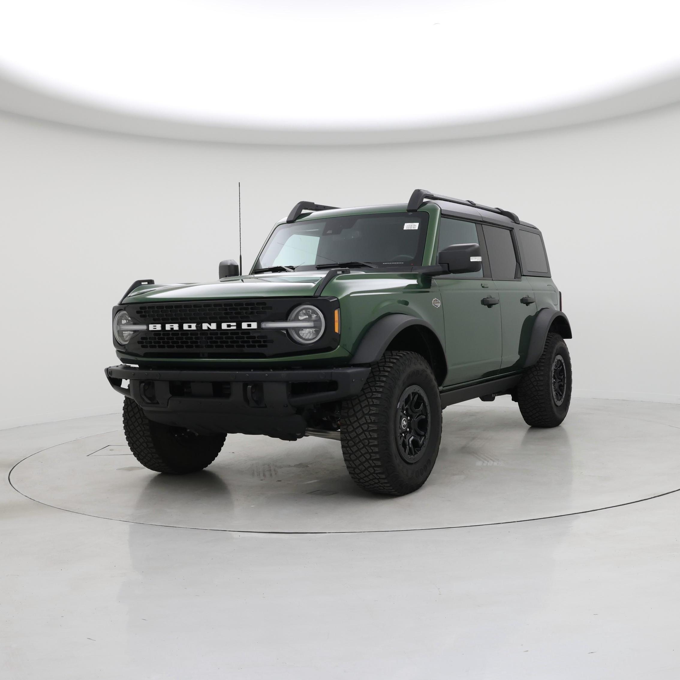 Thumbnail: 2023 Ford Bronco - 4