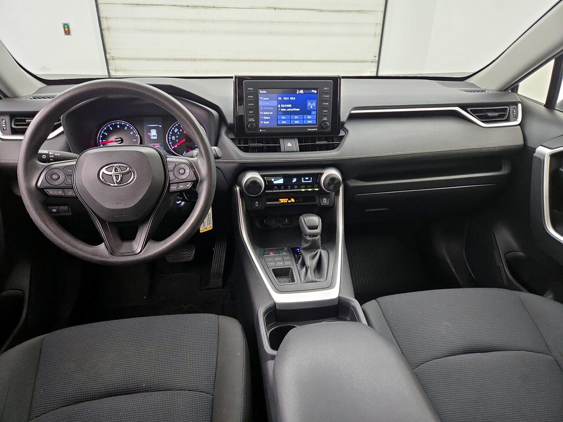 Thumbnail: 2020 Toyota RAV4 - 9