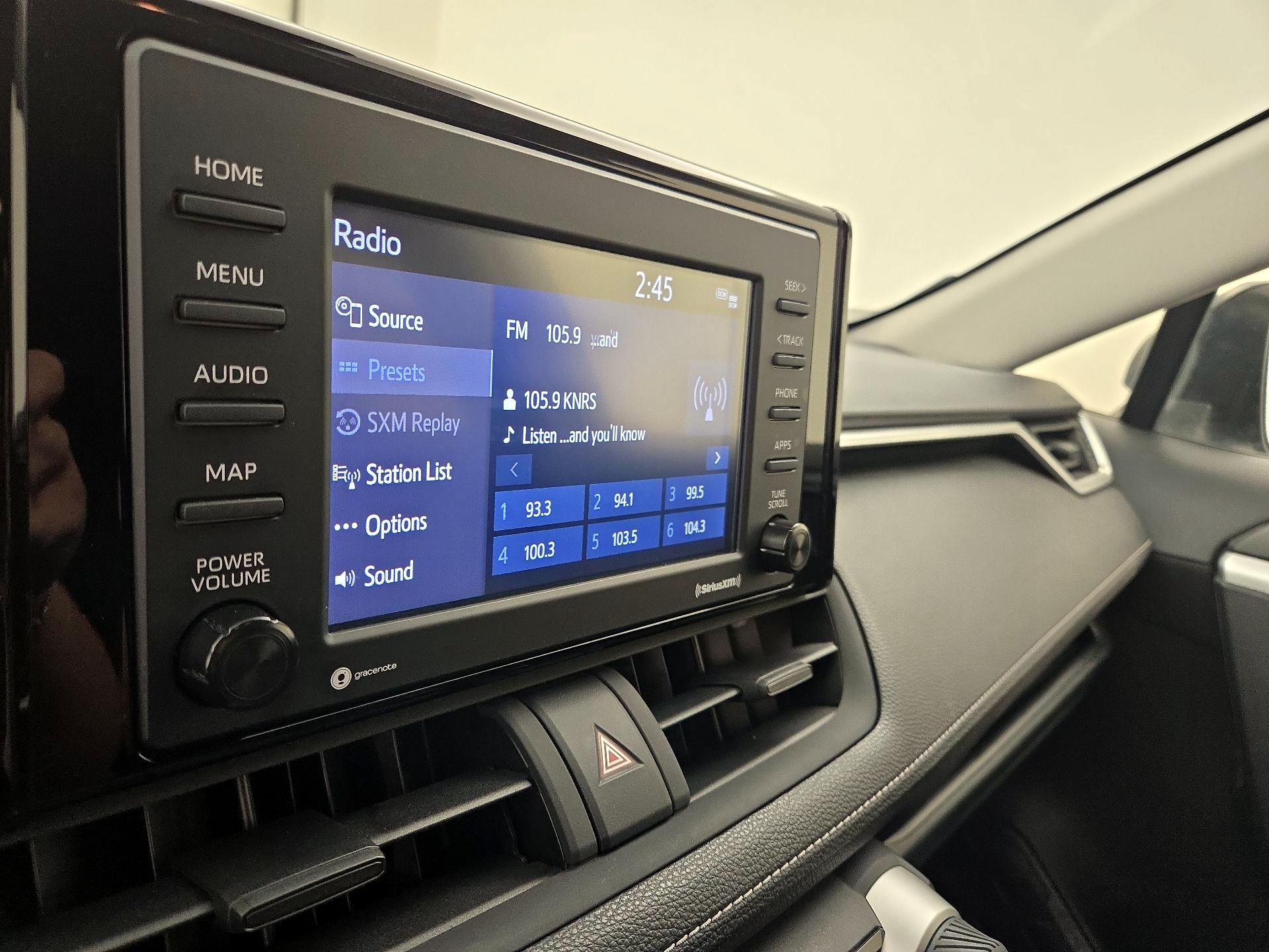 Thumbnail: 2020 Toyota RAV4 - 15