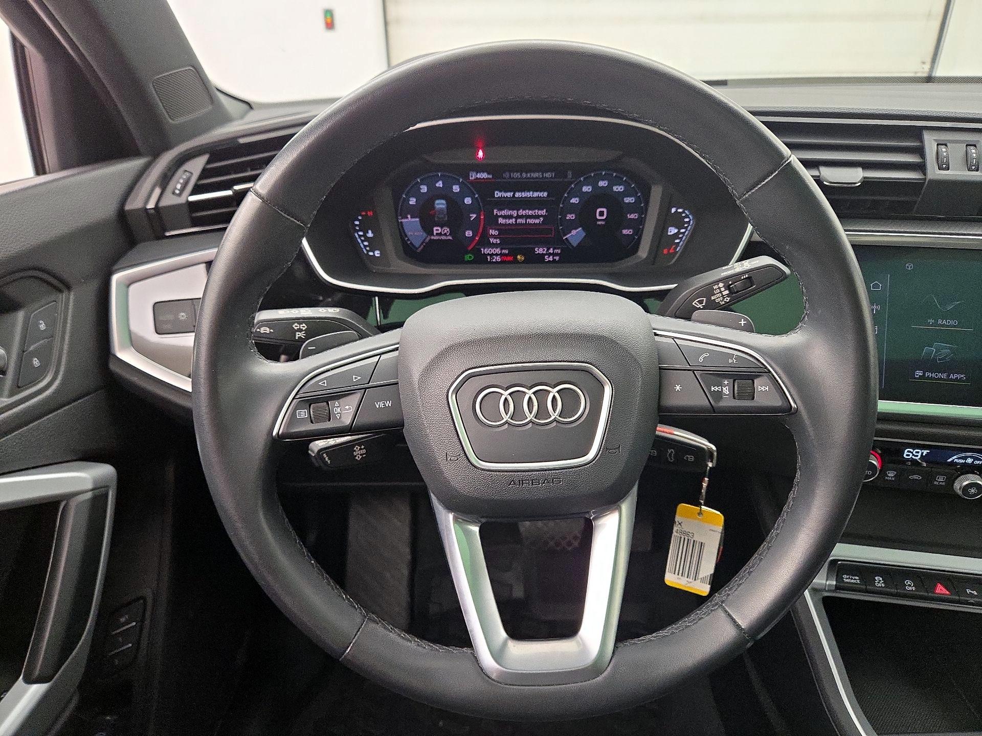 Thumbnail: 2022 Audi Q3 - 10
