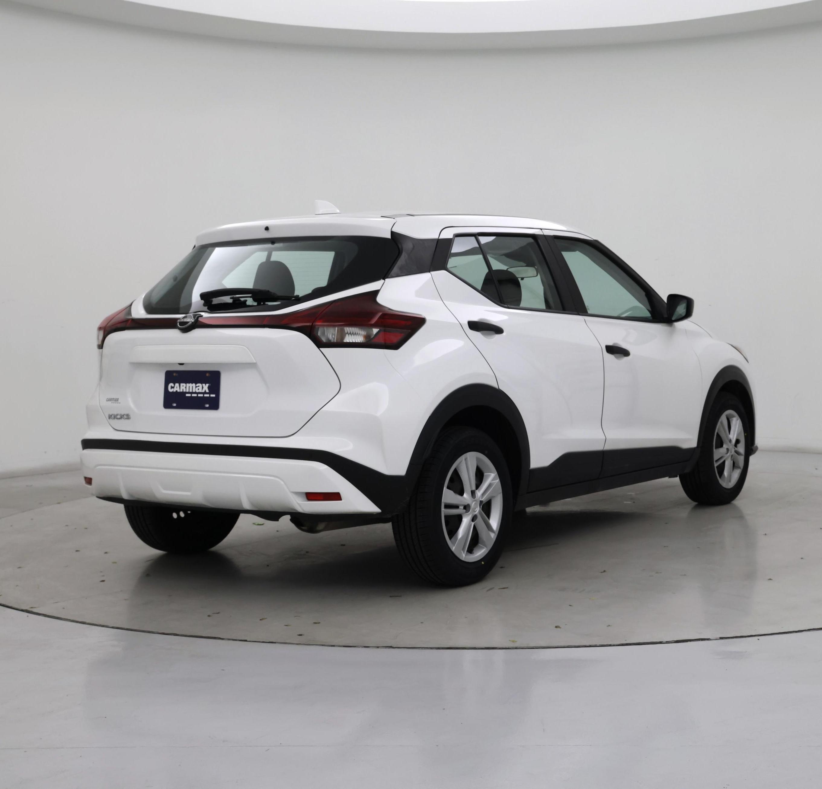 Thumbnail: 2022 Nissan Kicks - 8