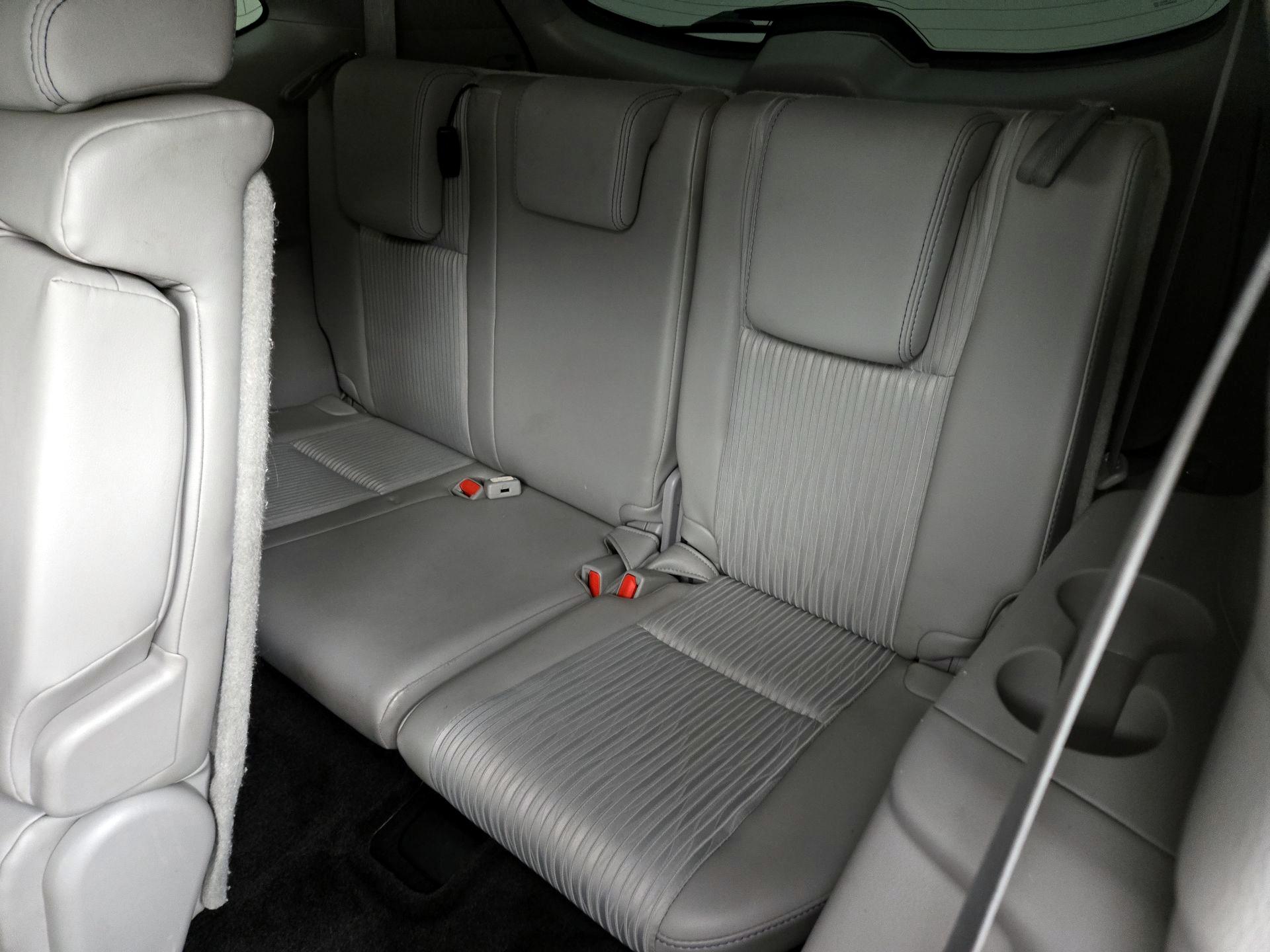 Thumbnail: 2015 Toyota Highlander - 20