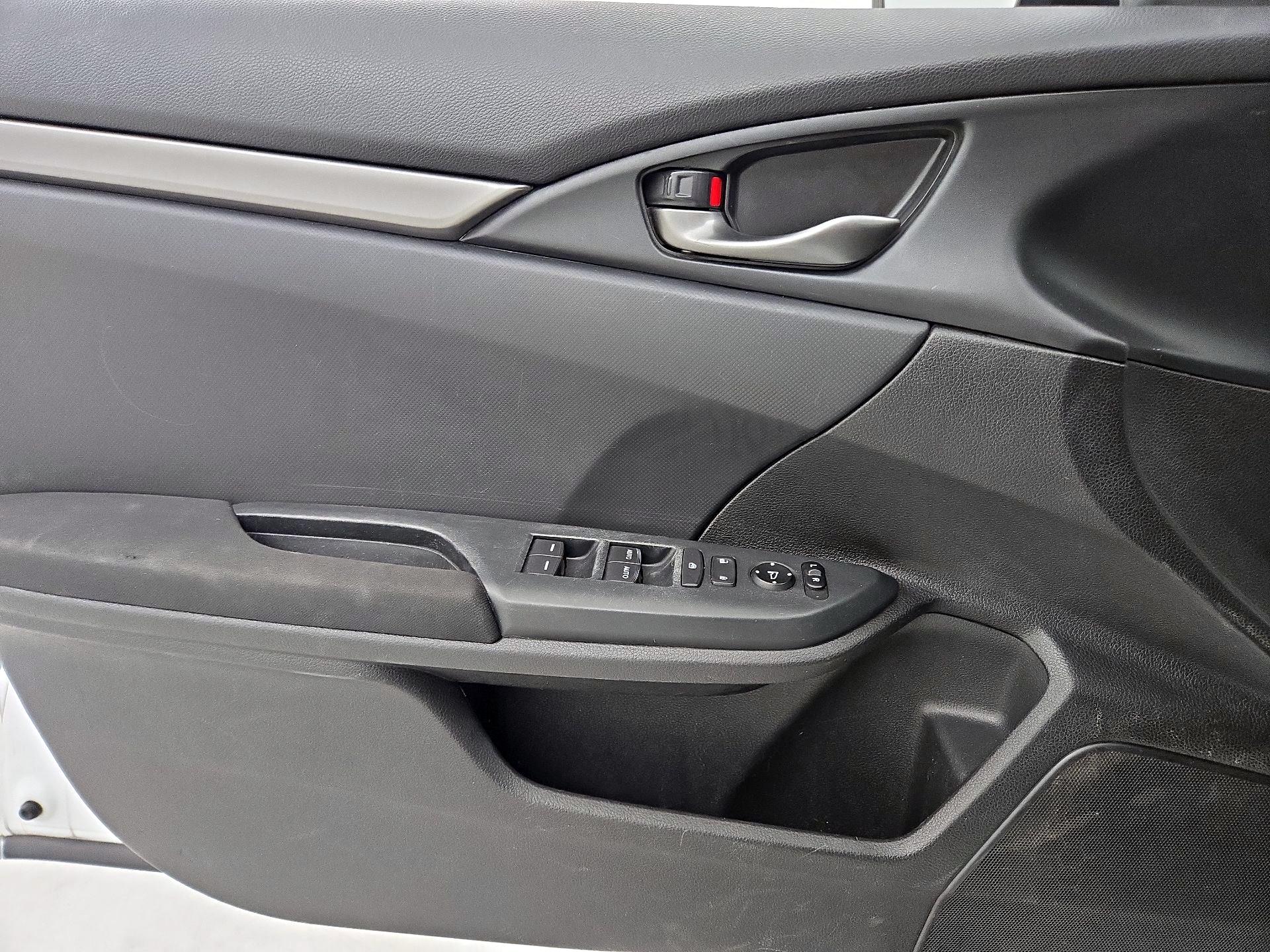 Thumbnail: 2019 Honda Civic - 12