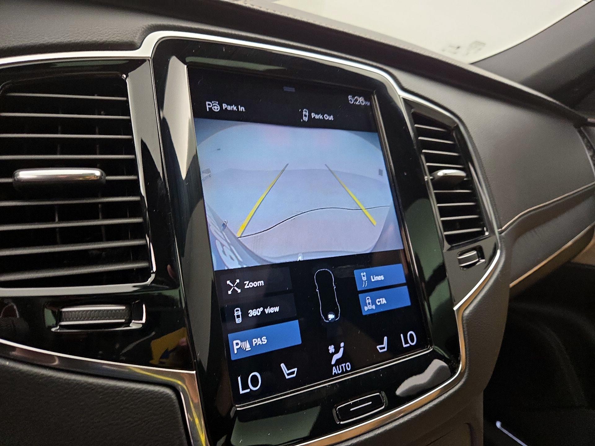 Thumbnail: 2021 Volvo XC90 - 15