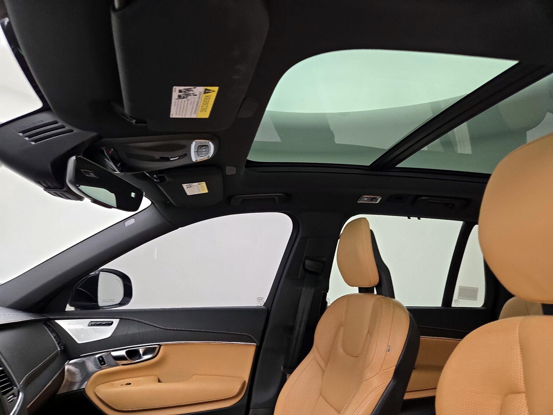 Thumbnail: 2021 Volvo XC90 - 20