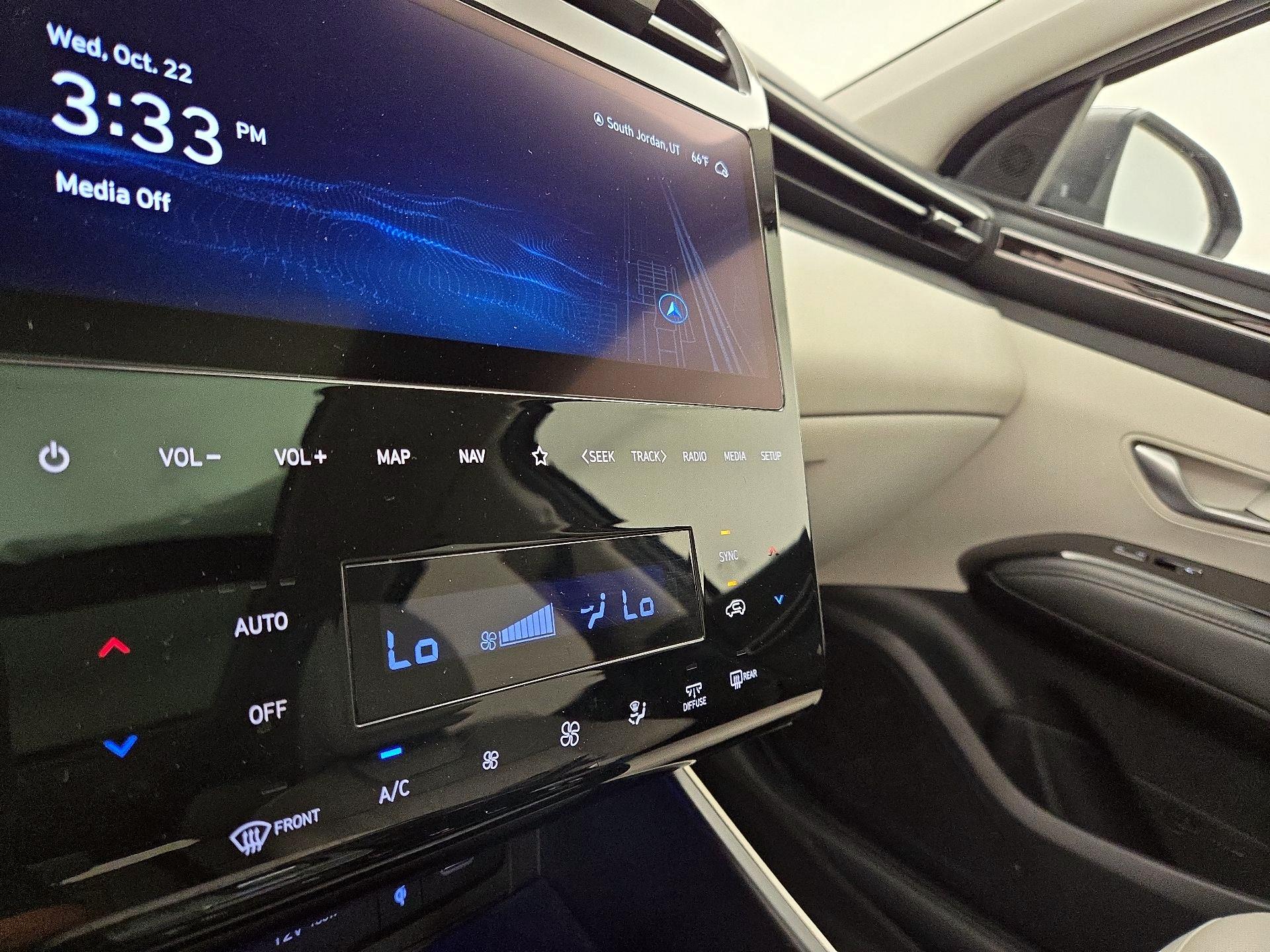 Thumbnail: 2023 Hyundai Tucson - 17