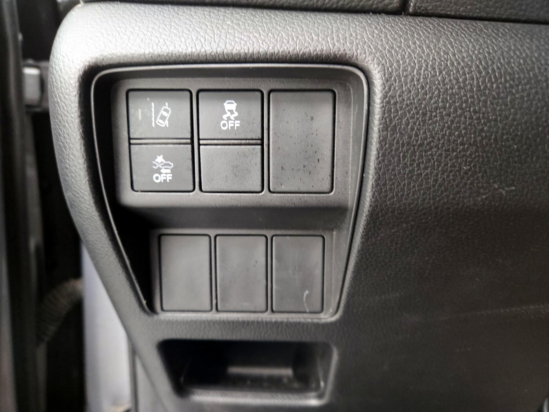 Thumbnail: 2017 Honda CR-V - 13