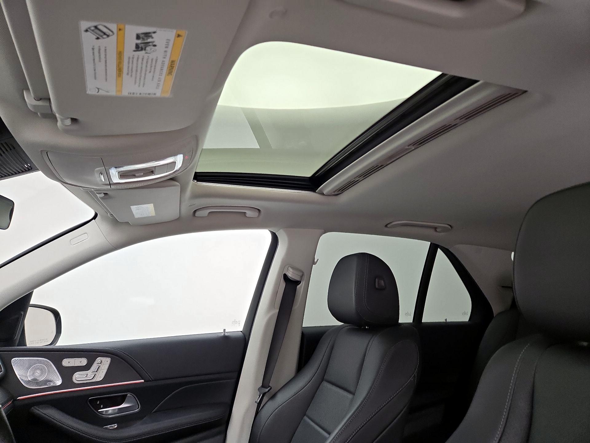 Thumbnail: 2021 Mercedes-Benz GLE - 20